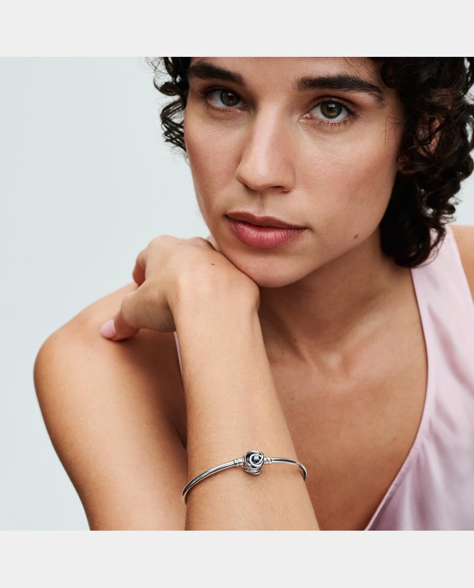 Pulsera Pandora Moments Rígida Cierre Envuelto 17 Blanco