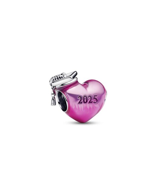 Imagen 0 de Charm en plata de ley Corazón y Graduación 2025