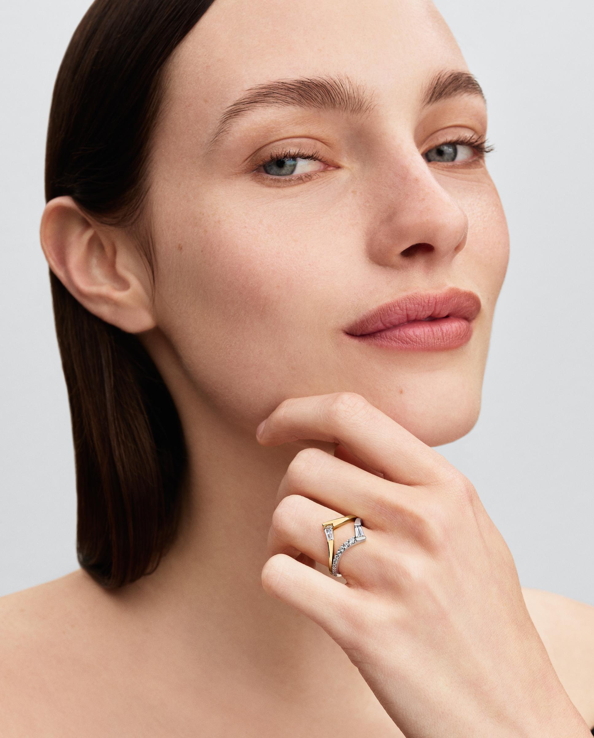 Imagen 4 de Anillo tiara baguette en pavé - PANDORA - Blanco Blanco