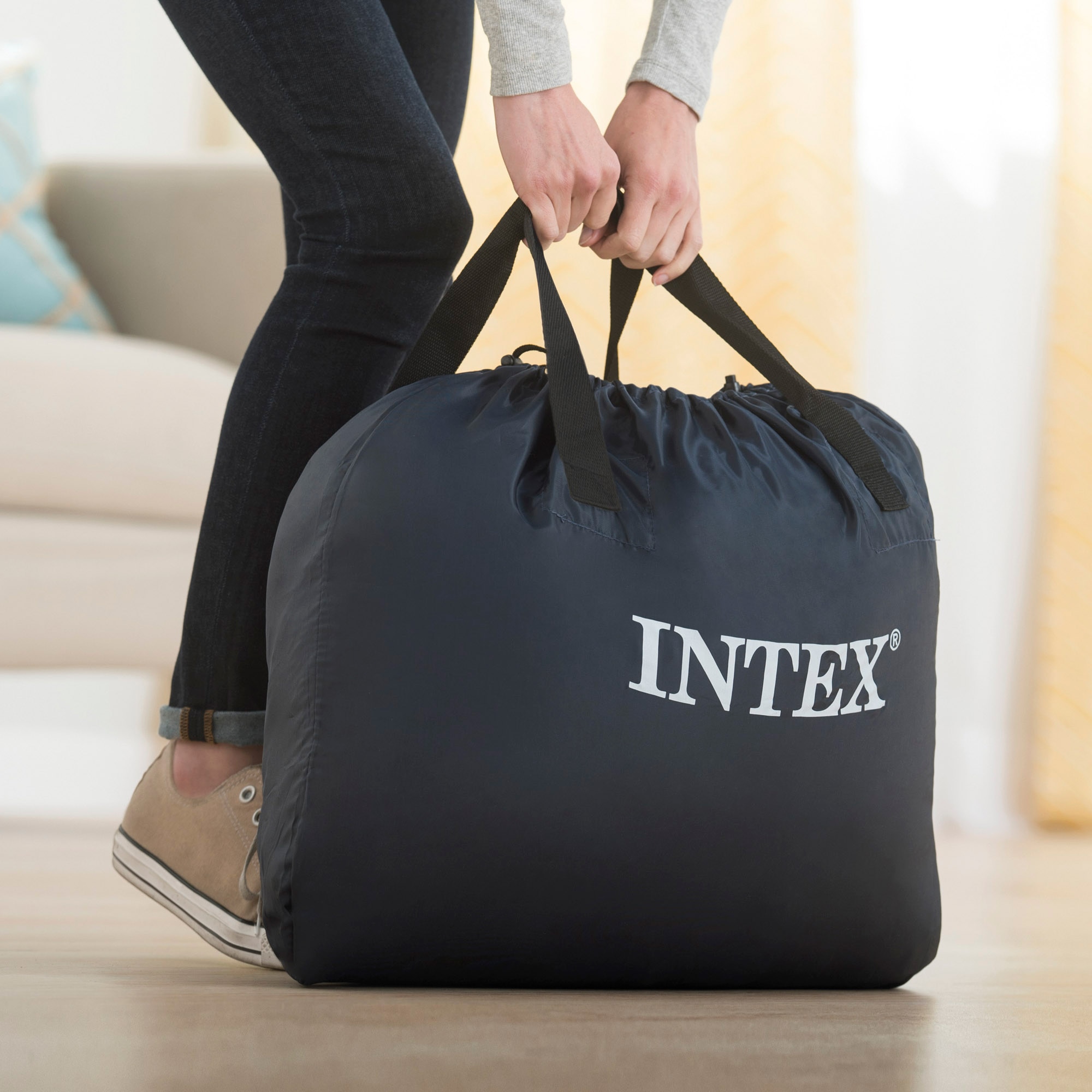 Colchón hinchable con cabecero Dura-Beam Deluxe Ultra Plush Queen  Intex 5