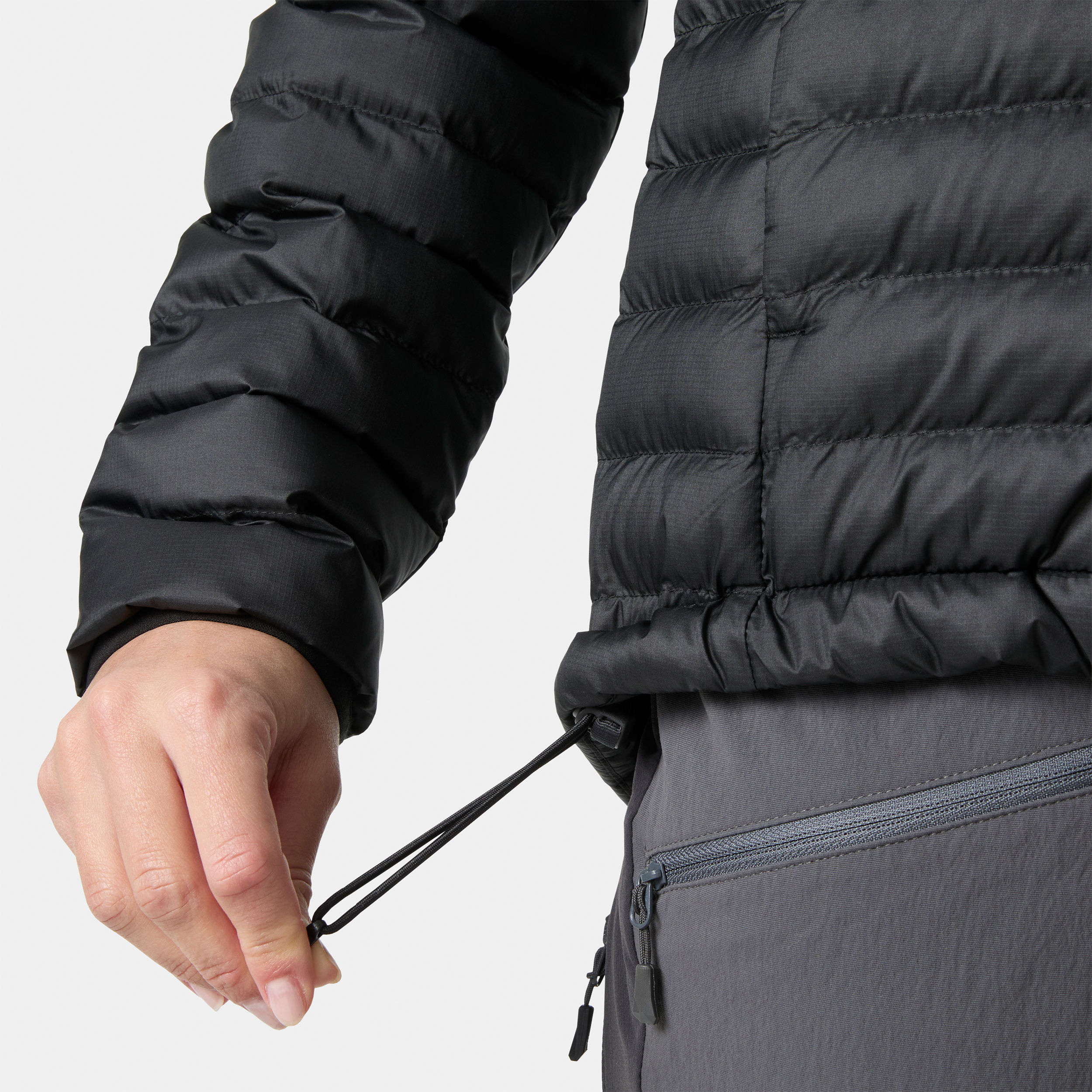 Imagen 7 de Chaqueta de montaña de mujer W SIRDAL HOODED INSULATOR Helly Hansen - Negro Negro