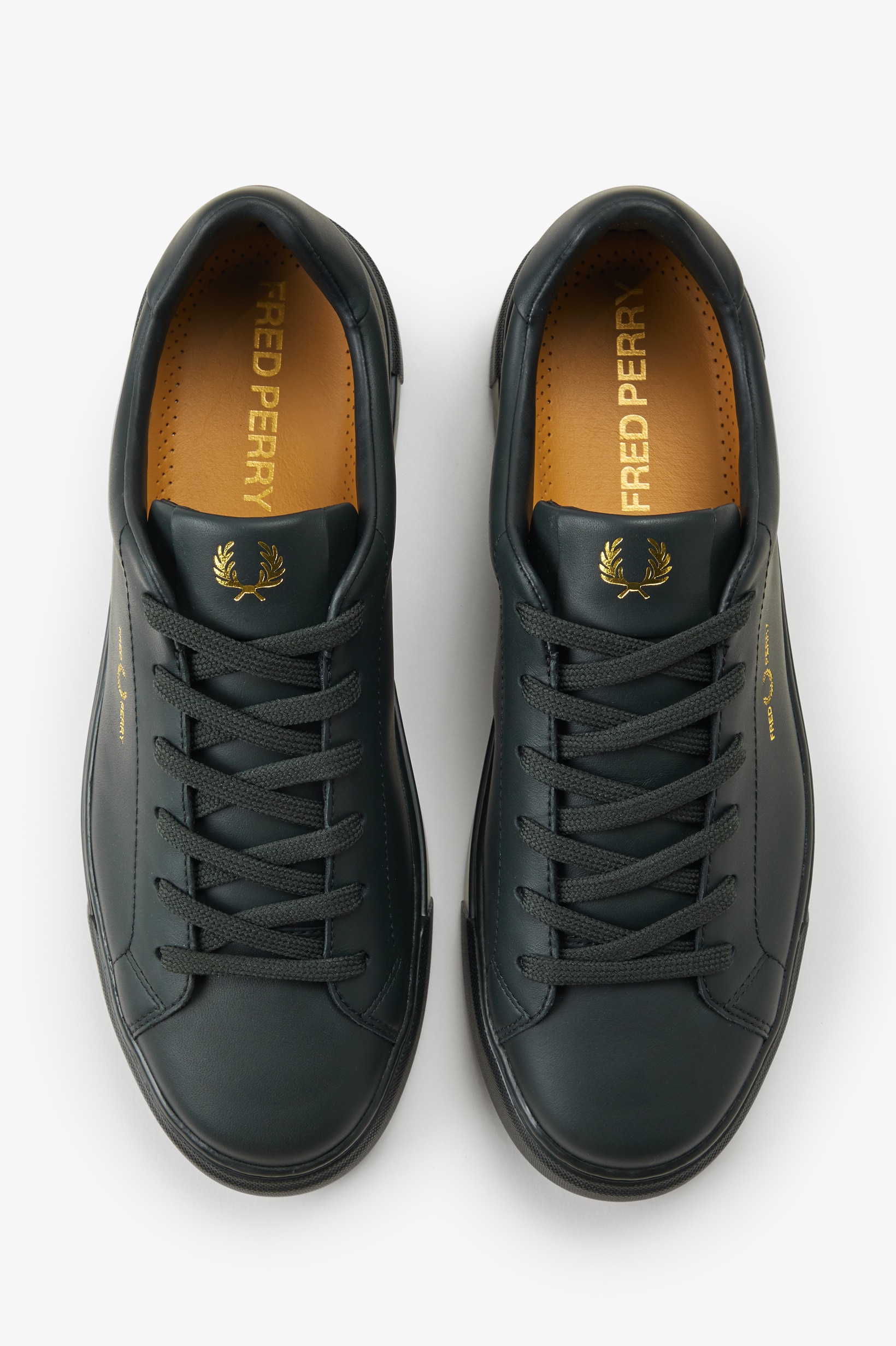 Sapatilhas unisexo 'B71' em pele Fred Perry Verde-escuro-2