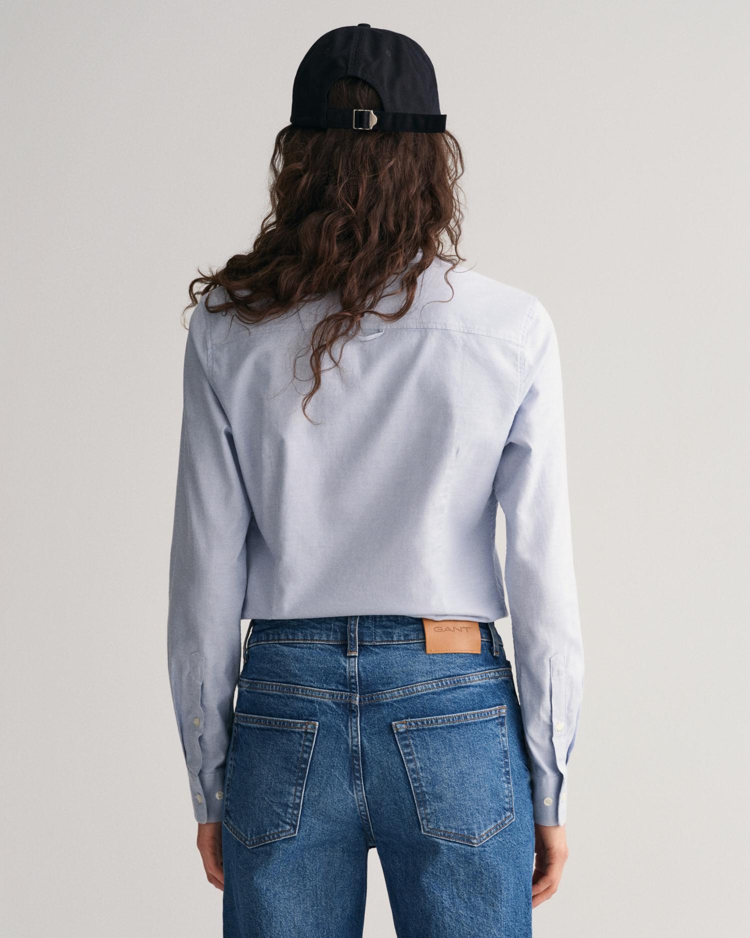 Camisa de mujer oxford slim fit con logo en el pecho - Gant - Azul claro Azul claro-2