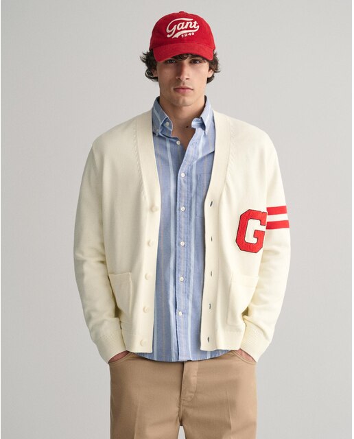 Chaqueta de hombre con cierre de botones de inspiración universitaria