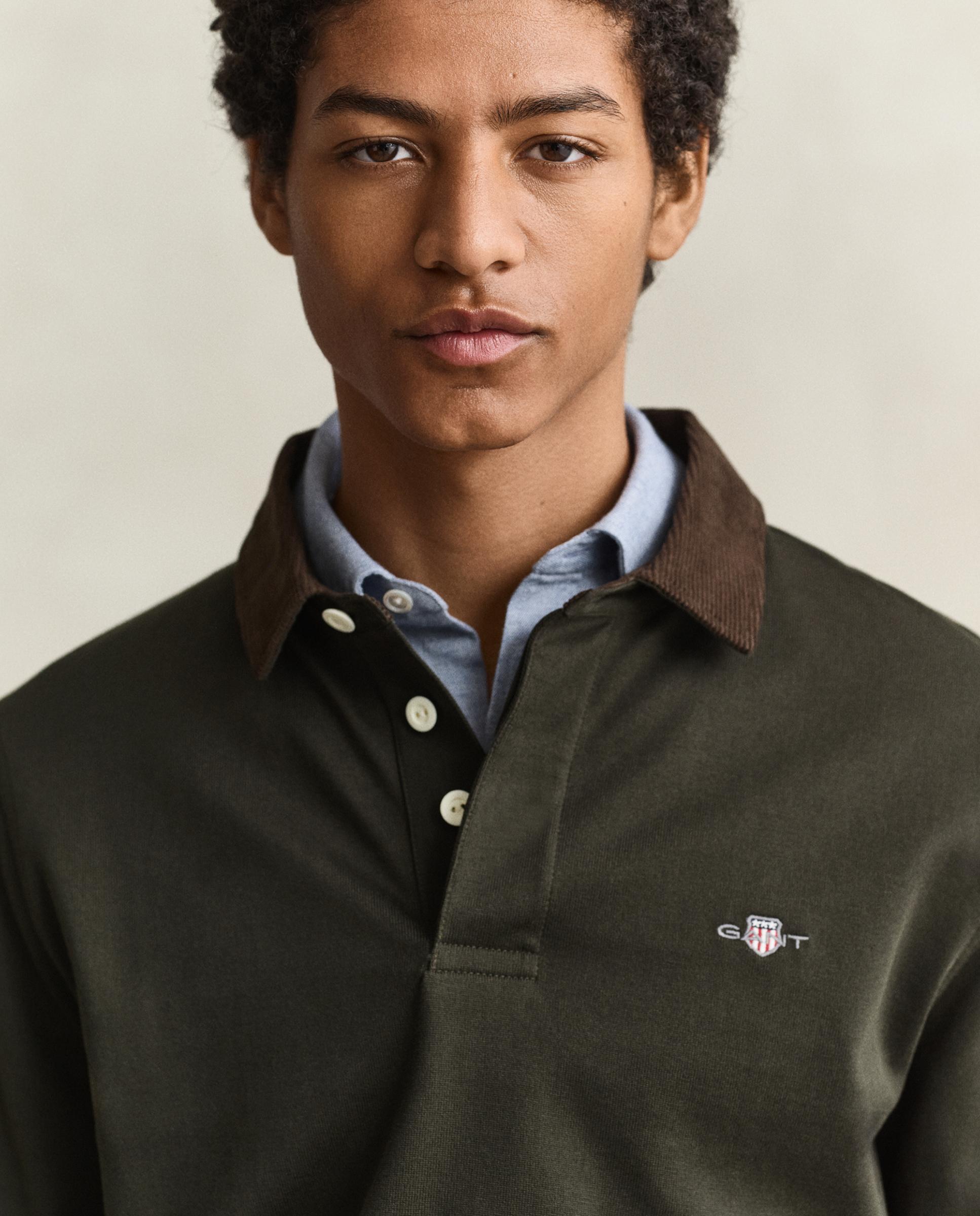 Polo de manga larga de hombre con insignia en pecho y cuello a contraste - Gant - Verde oscuro Verde oscuro-2