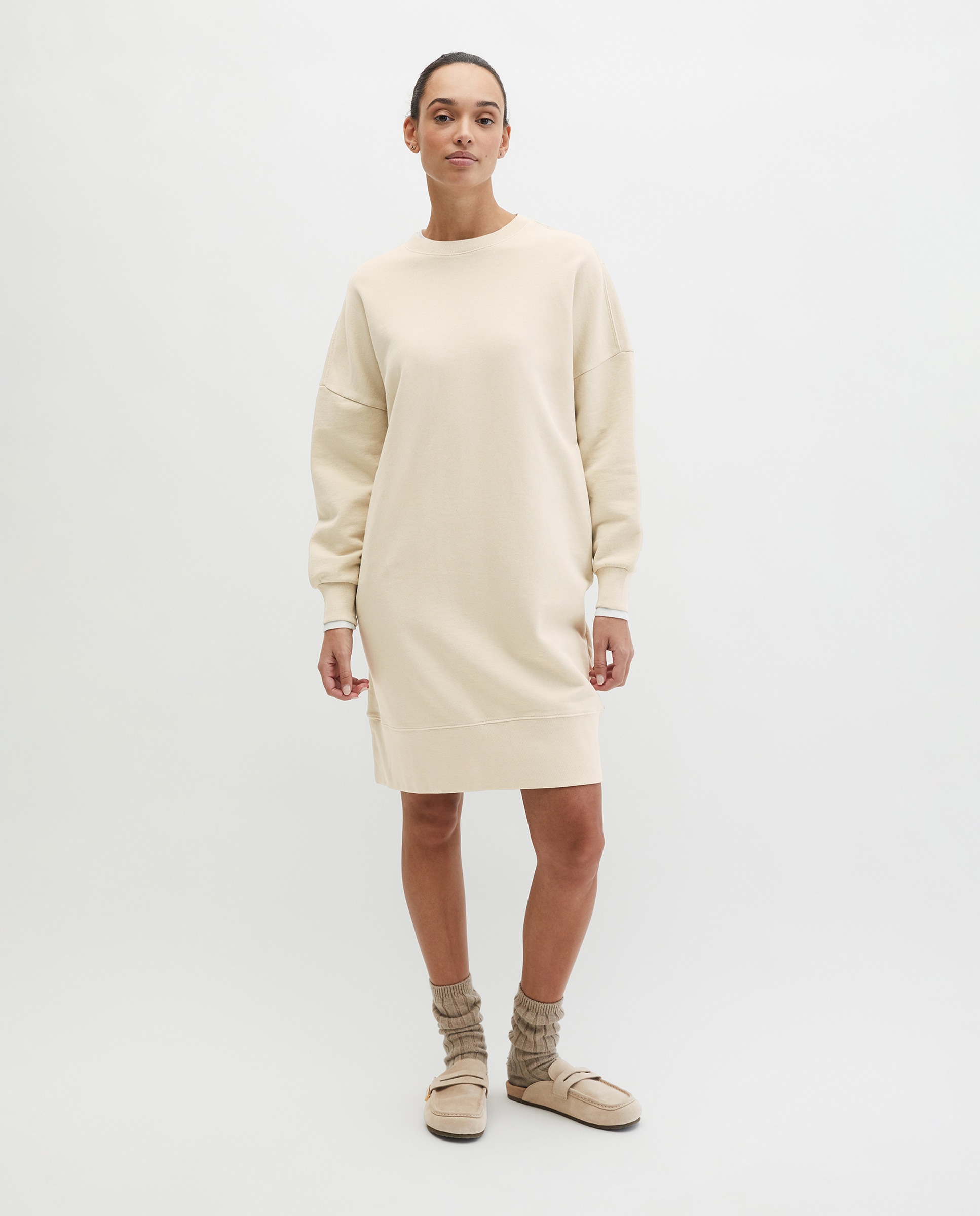 MARC O'POLO - Vestido corto recto con logotipo con algodón reciclado.