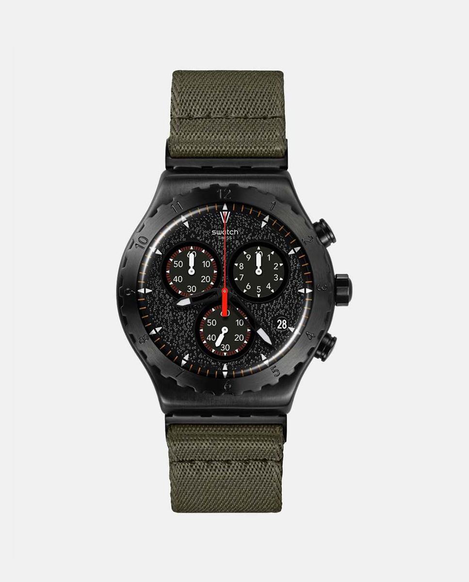 Swatch - Reloj By the Bonfire con correa de textil y de color negro.