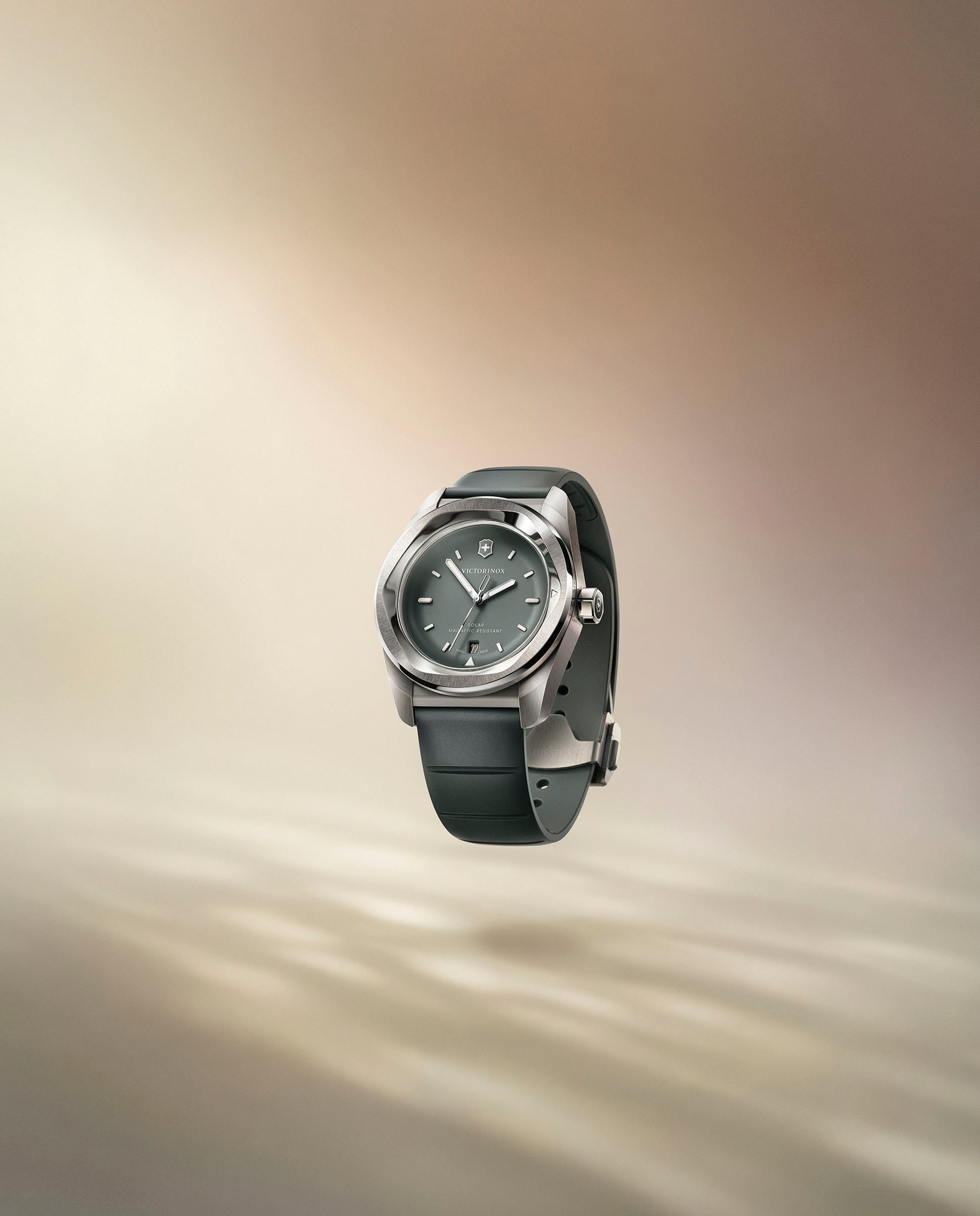 Imagen 6 de Reloj de hombre concept one v242052 de caucho y correa - Victorinox - Gris Gris