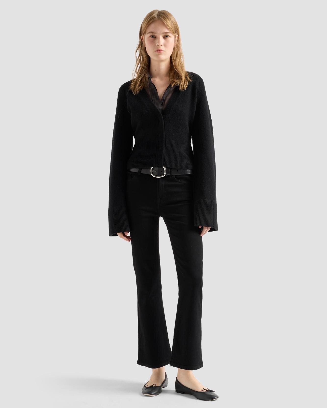 Imagen 0 de Vaqueros campana de mujer cropped boot con cintura media Negro