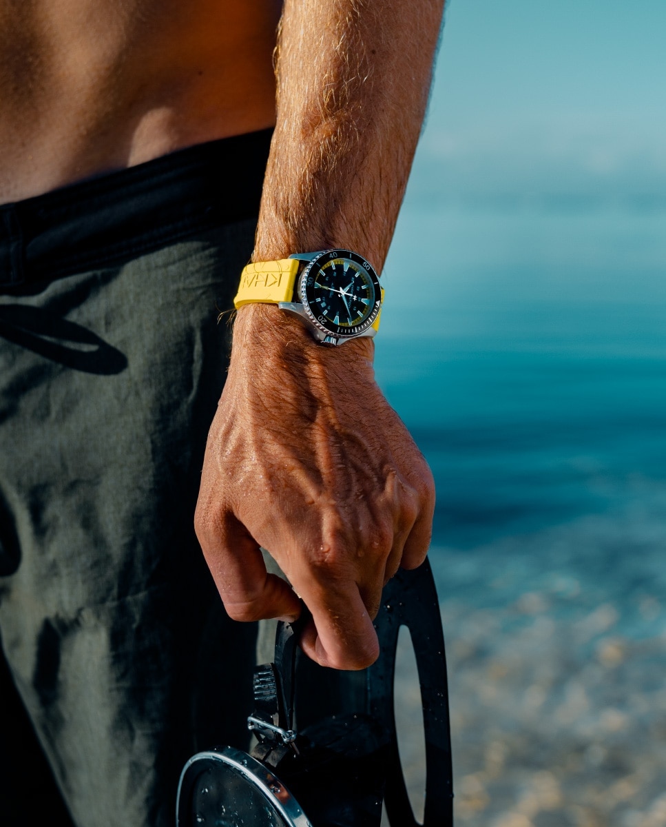 Reloj de hombre automático khaki navy scuba de 40 mm h82395332 con correa de cuacho - Hamilton - Amarillo Amarillo-4
