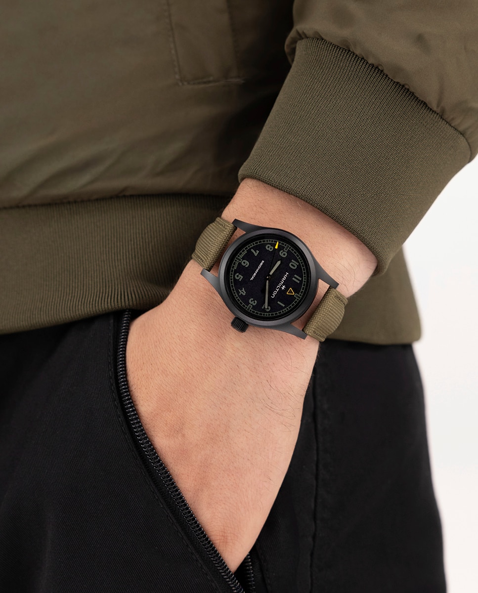 Imagen 5 de Reloj de hombre mecánico khaki field call of duty de 38 mm h69469930 con correa textil - Hamilton - Verde militar Verde militar