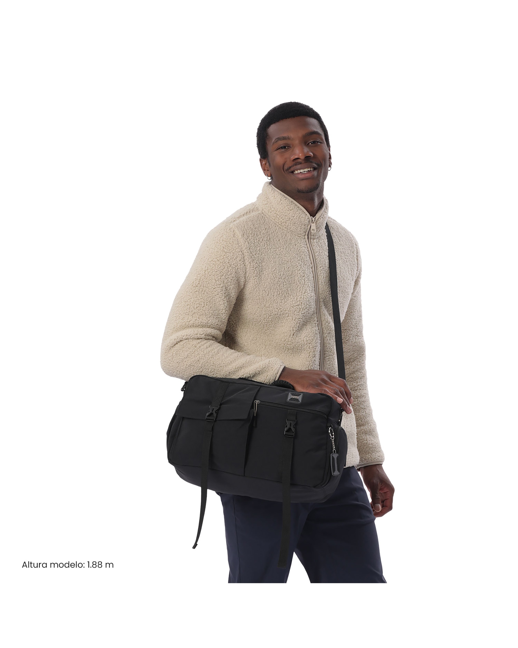 Imagen 3 de Bolsa deporte spa con capacidad de 18.02l - Totto - Negro Negro