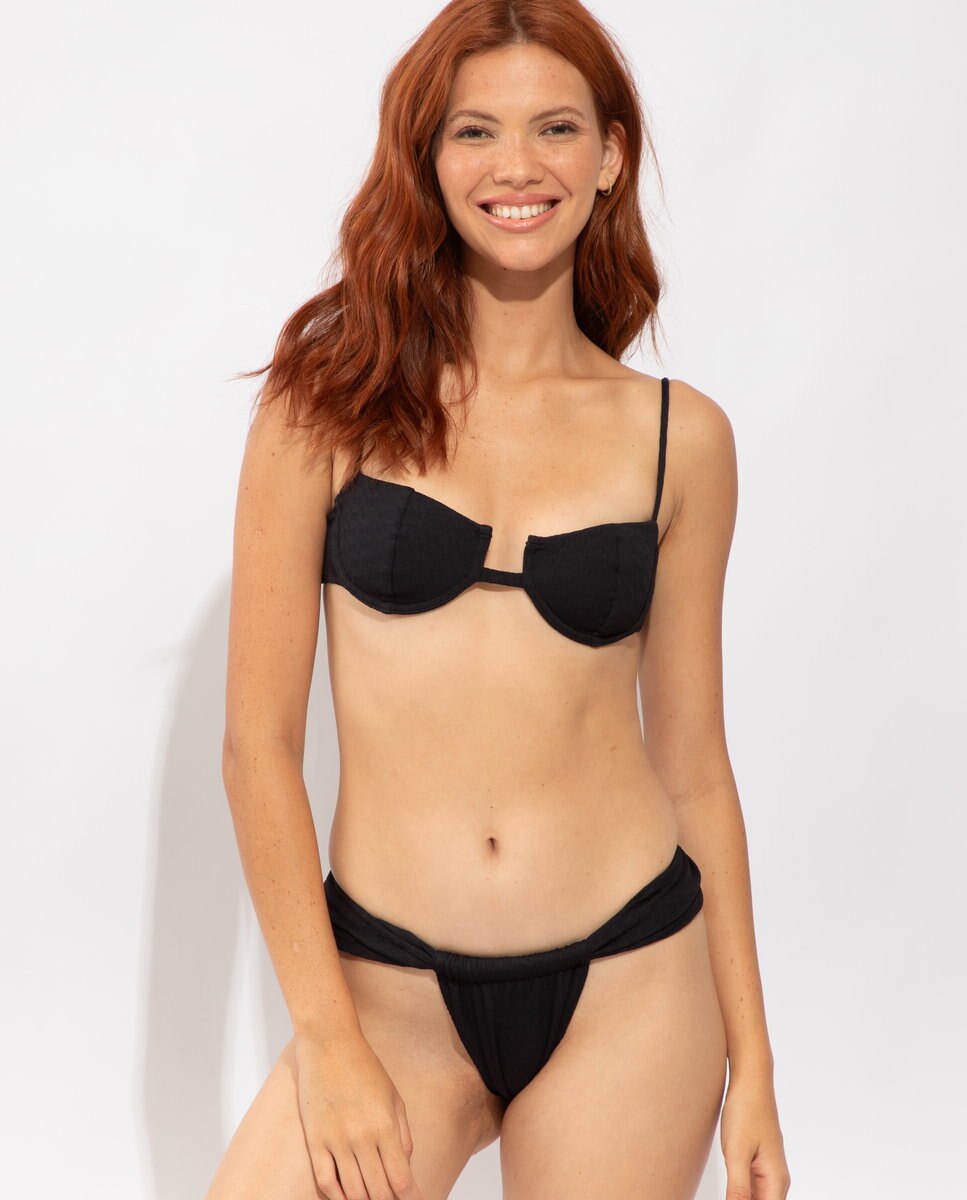 Top de bikini balconet liso con relleno - Río de Sol - Rosa chicle Rosa chicle-2