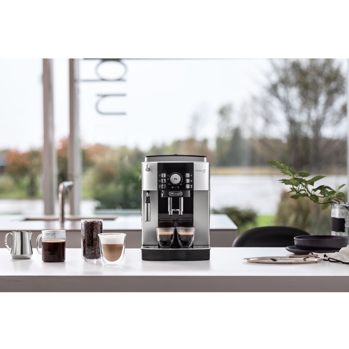 Cafetera Superautomática De'Longhi Magnifica S ECAM21.117.SB con molinillo integrado - Plata Plata-7