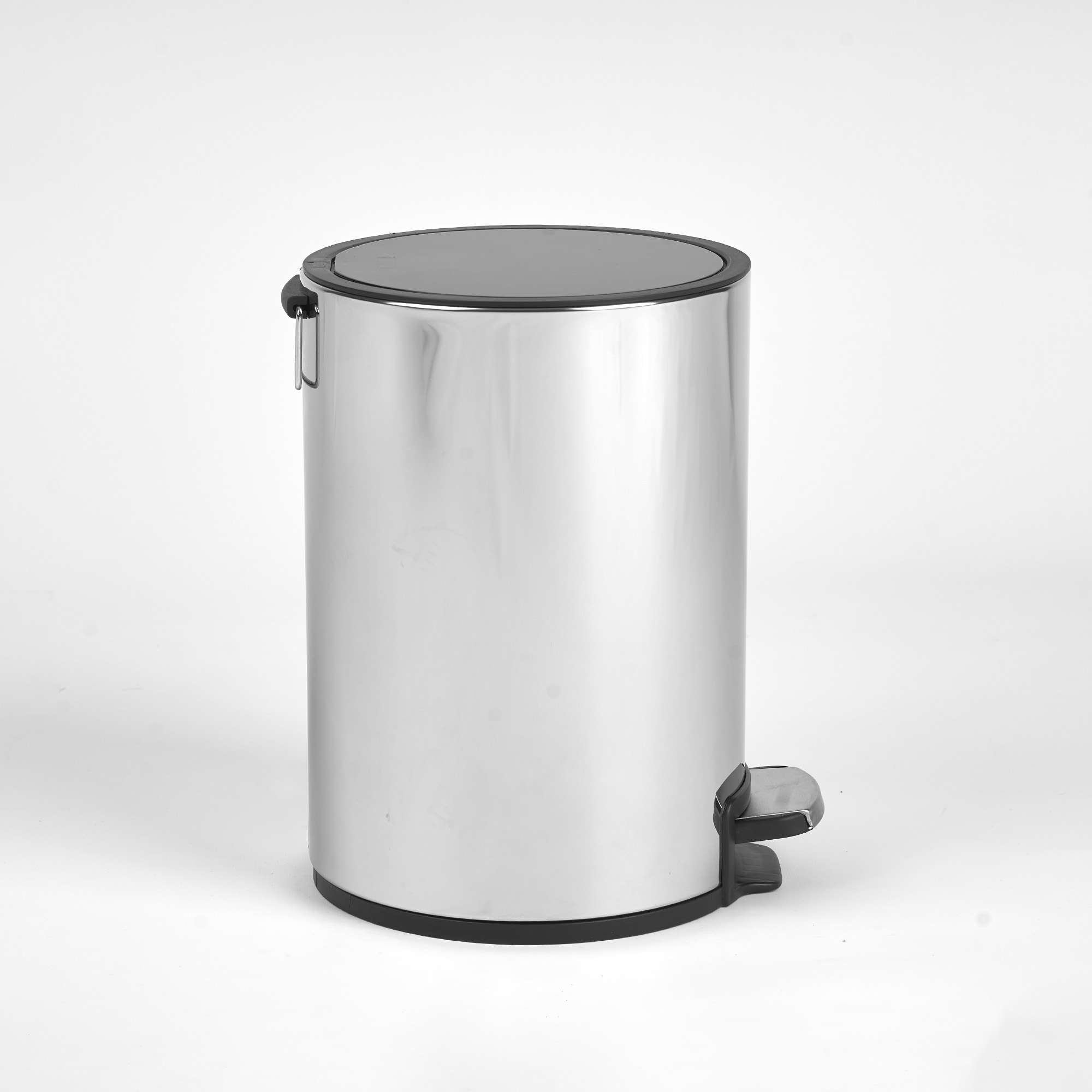 Imagen 2 de Cubo de pedal 5L Manillons Torrent - Cromo Cromo