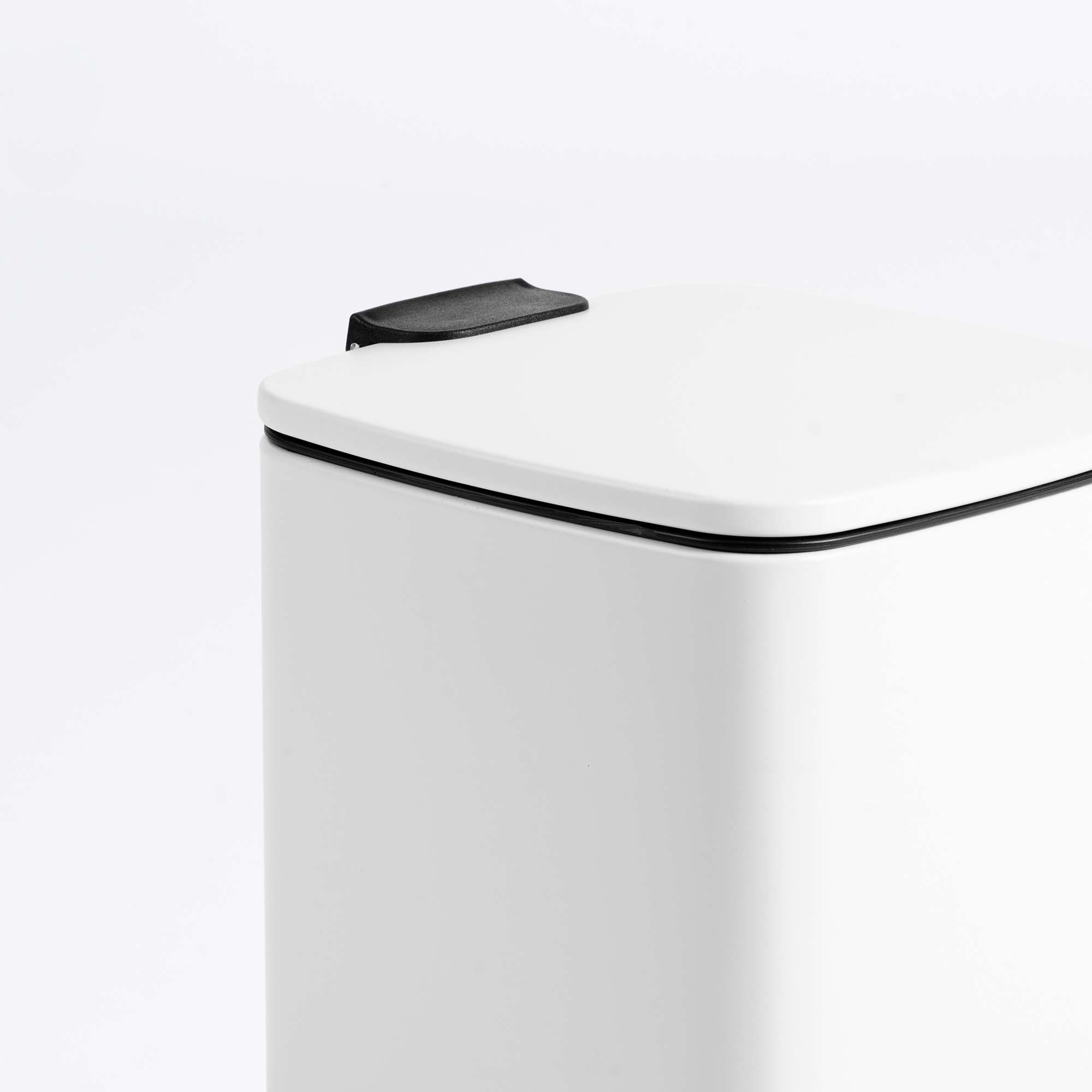 Imagen 2 de Cubo de pedal 5L Manillons Torrent - Blanco mate Blanco mate
