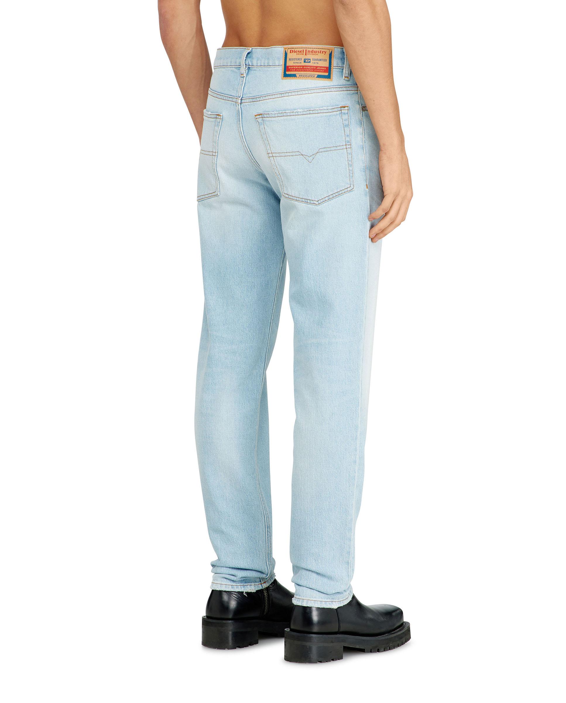 Vaquero regular de hombre 2023 D-Finitive ligeramente tapered de cintura media - Diesel - Azul claro Azul claro-2