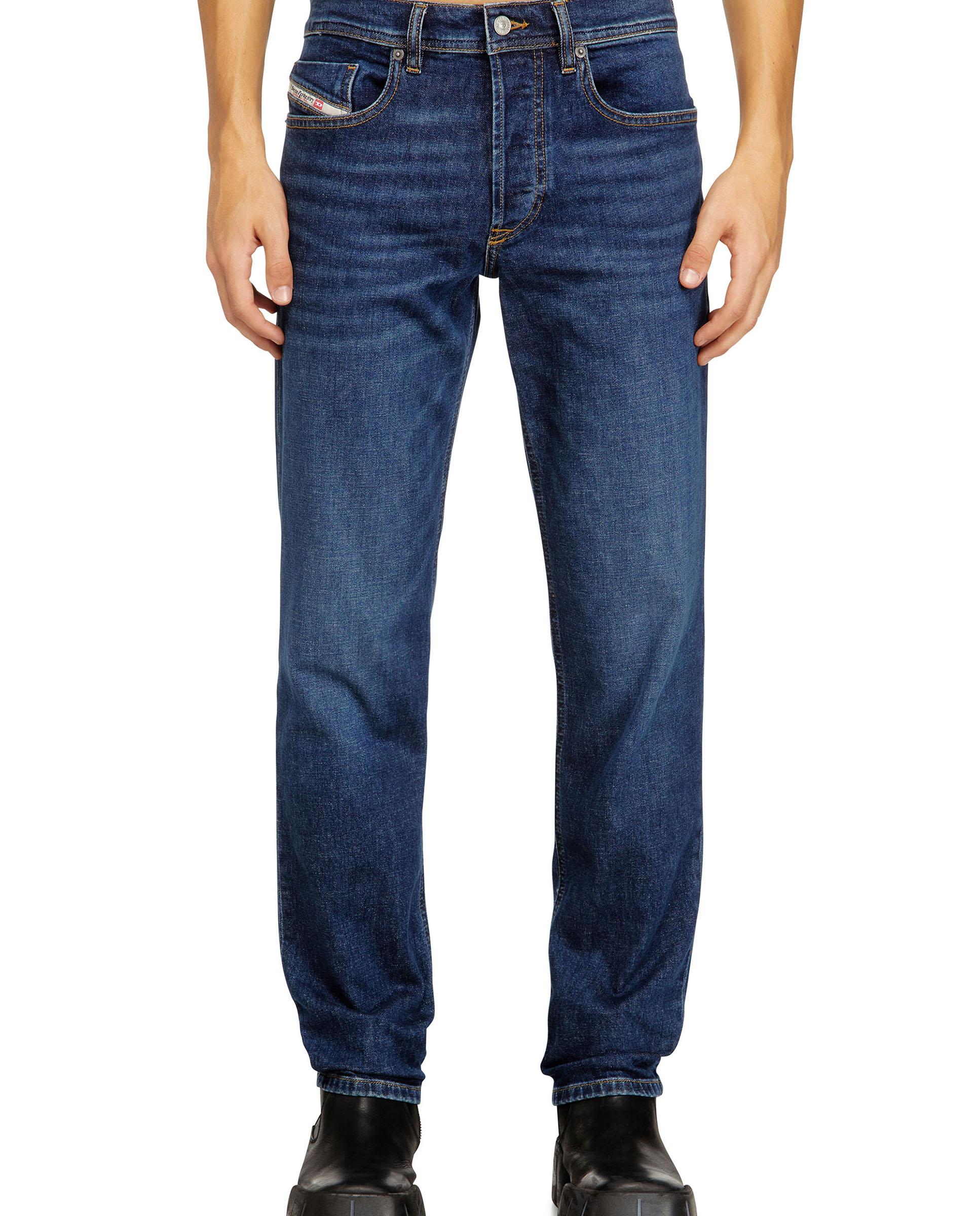 Imagen 0 de Vaquero regular de hombre 2023 D-Finitive ligeramente tapered de cintura media Azul