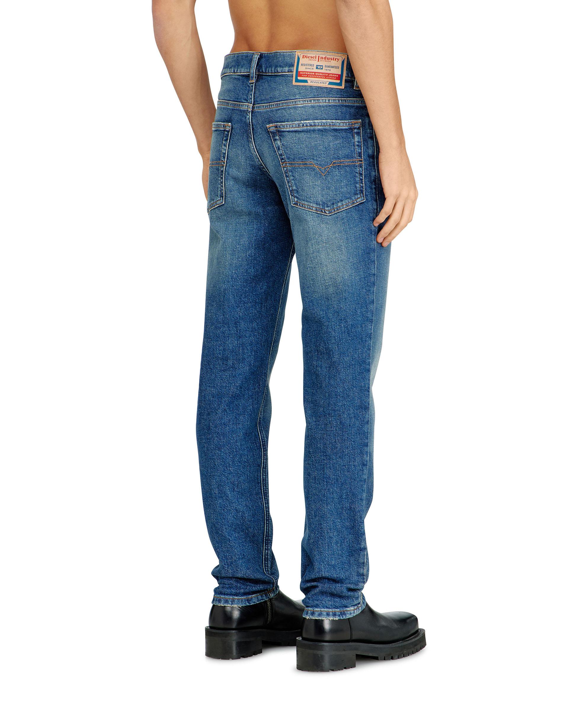 Vaquero regular de hombre 2023 D-Finitive ligeramente tapered de cintura media - Diesel - Azul Azul-2
