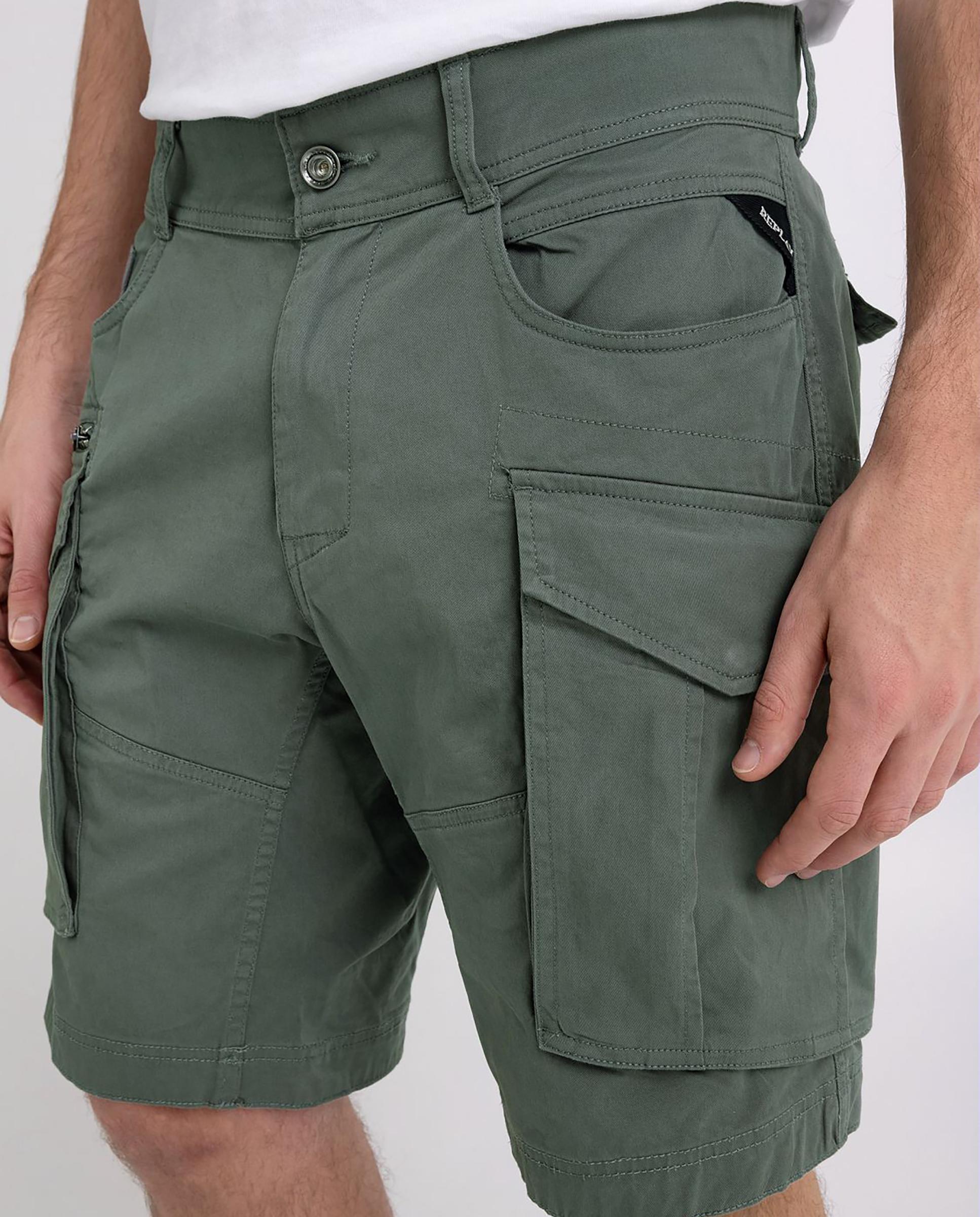 Bermudas cargo de hombre regular fit con bolsillos traseros - Replay - Verde Oliva Verde Oliva-5