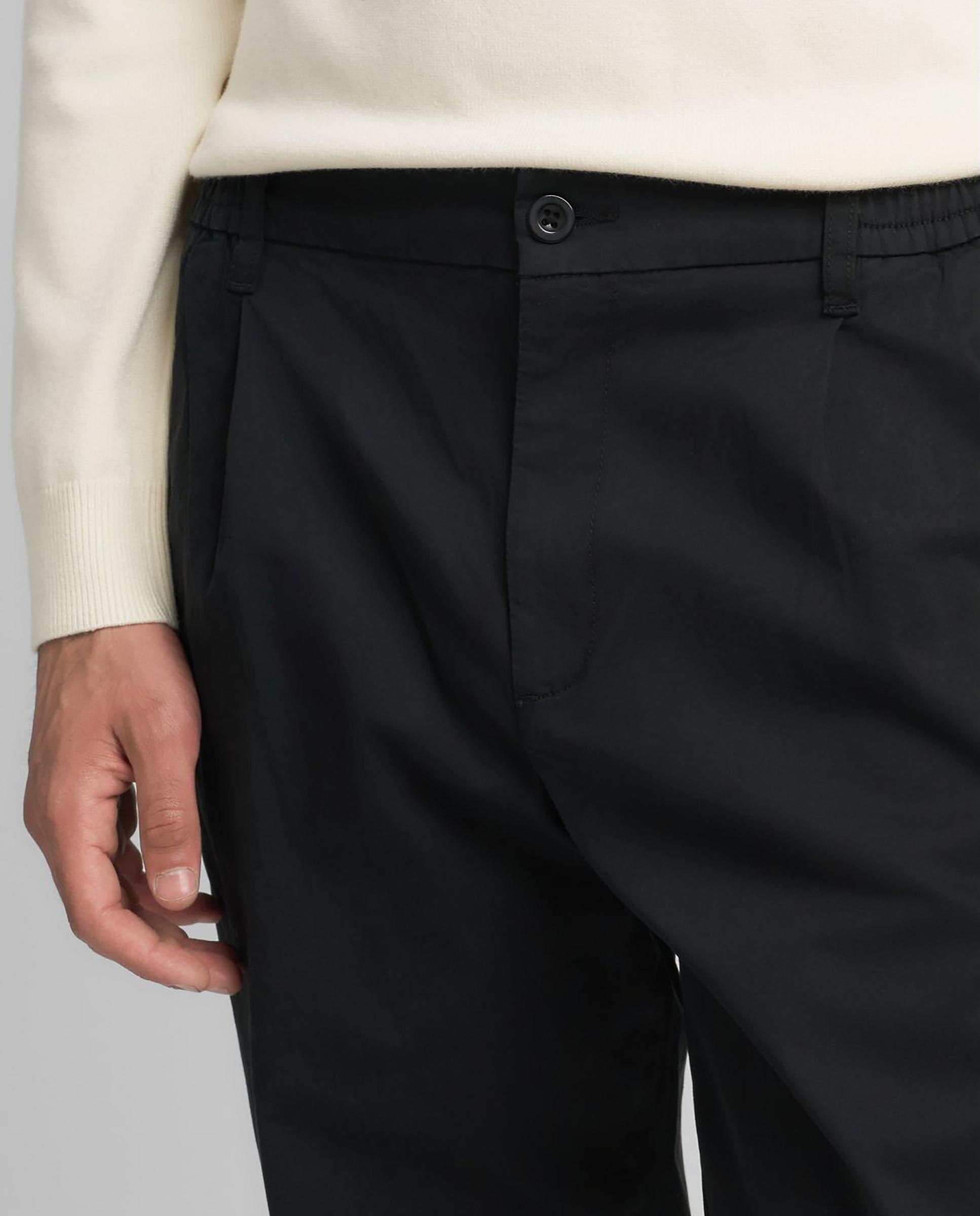 Chino de hombre relaxed fit con bolsillos laterales y traseros - Replay - Negro Negro-4