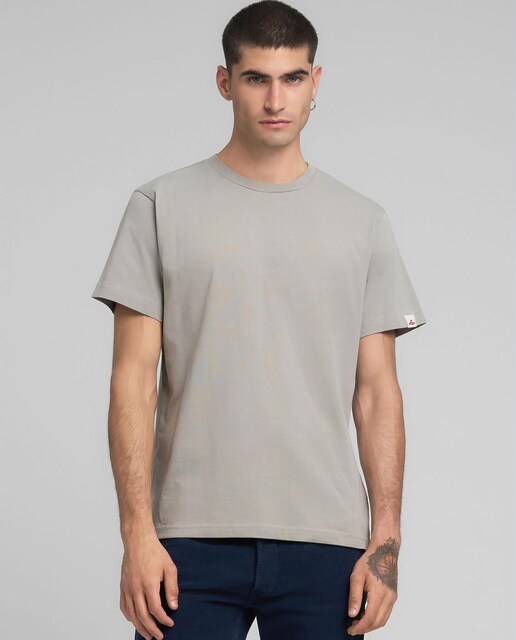 Imagen 0 de Camiseta de hombre de manga corta y cuello redondo