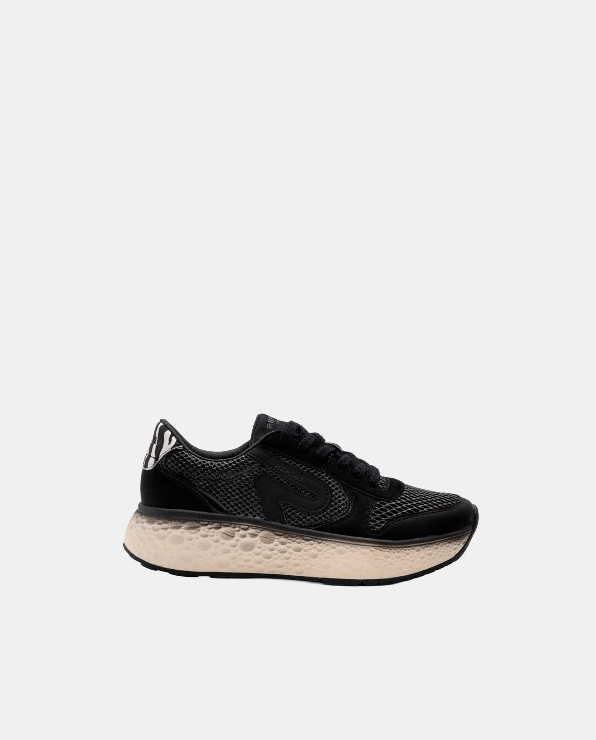 Imagen 0 de Zapatillas con plataforma de mujer con cordones Negro