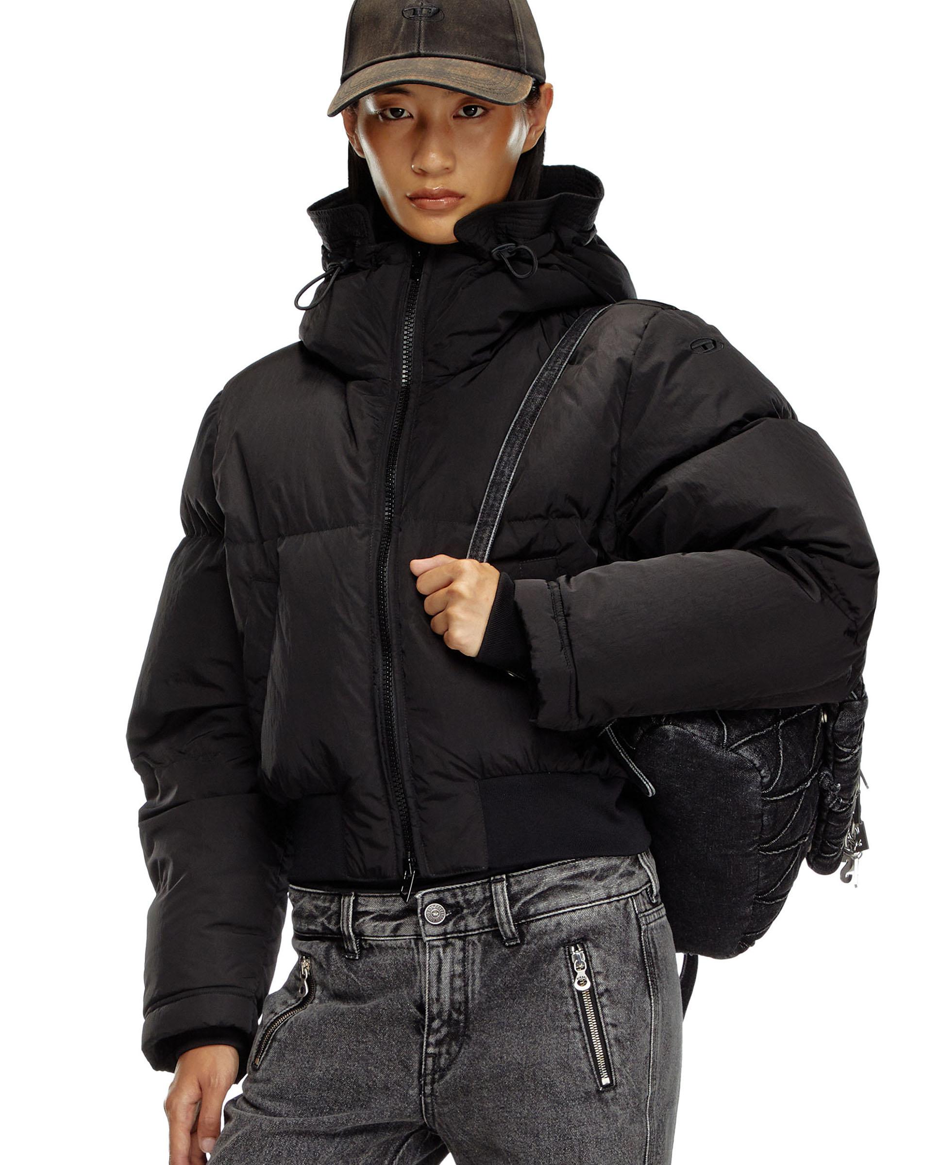 Diesel - Plumífero de mujer DIESEL tipo puffer con capucha.