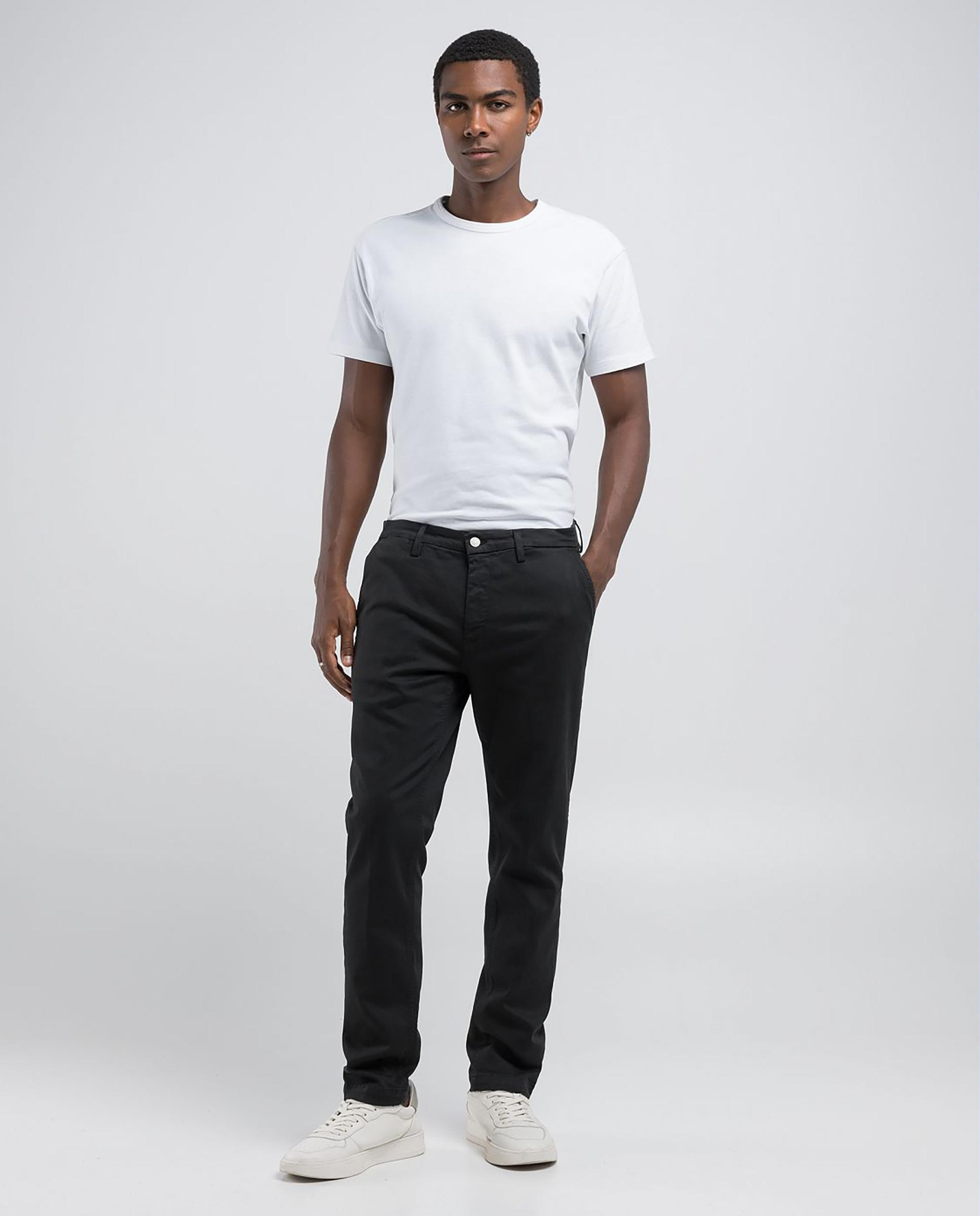 Imagen 0 de Chino de hombre slim fit de algodón elástico Negro