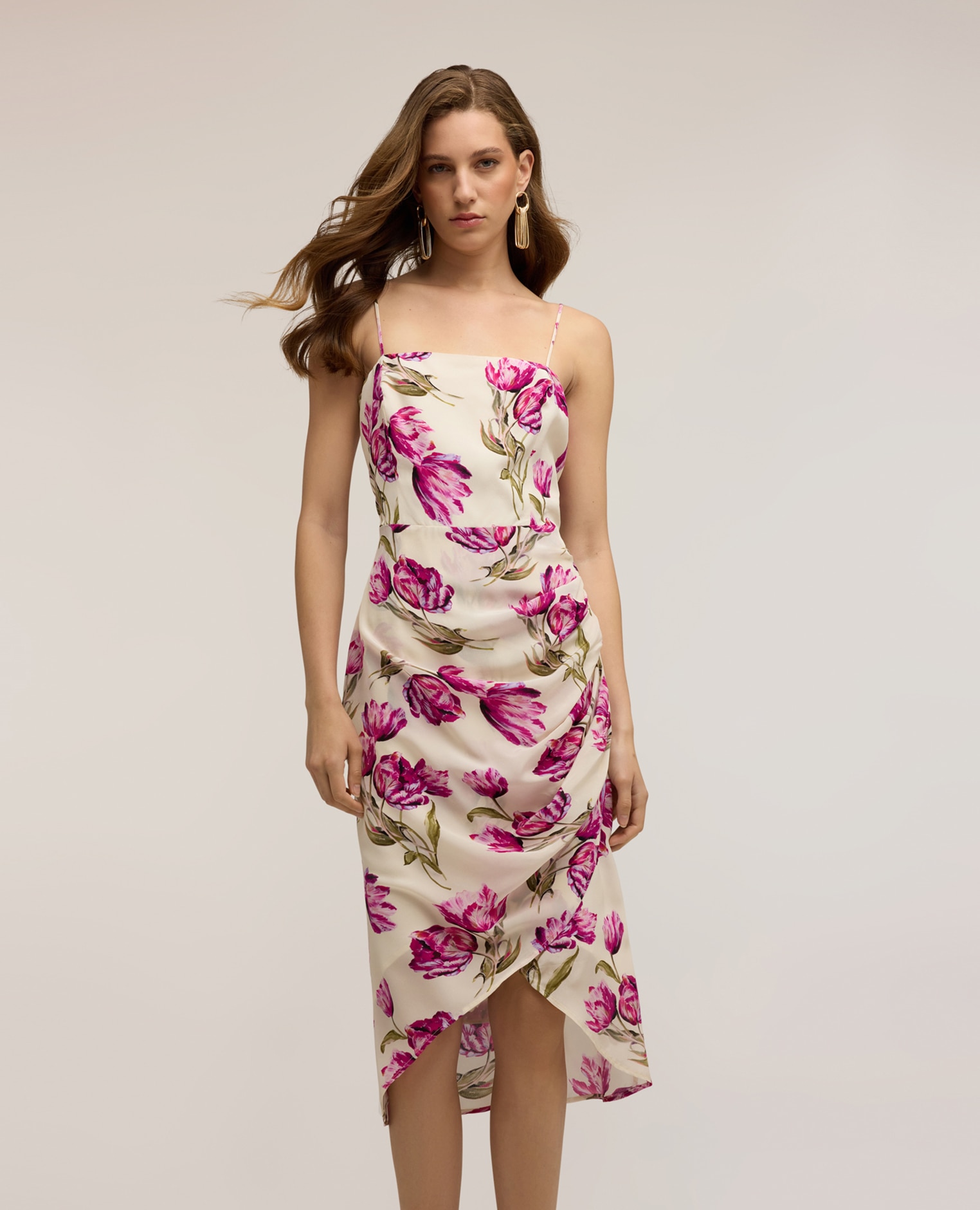 Vestido tubo floral con drapeados modelo con drapeado lateral cierre con cremallera - Motivi - Fucsia Fucsia-3