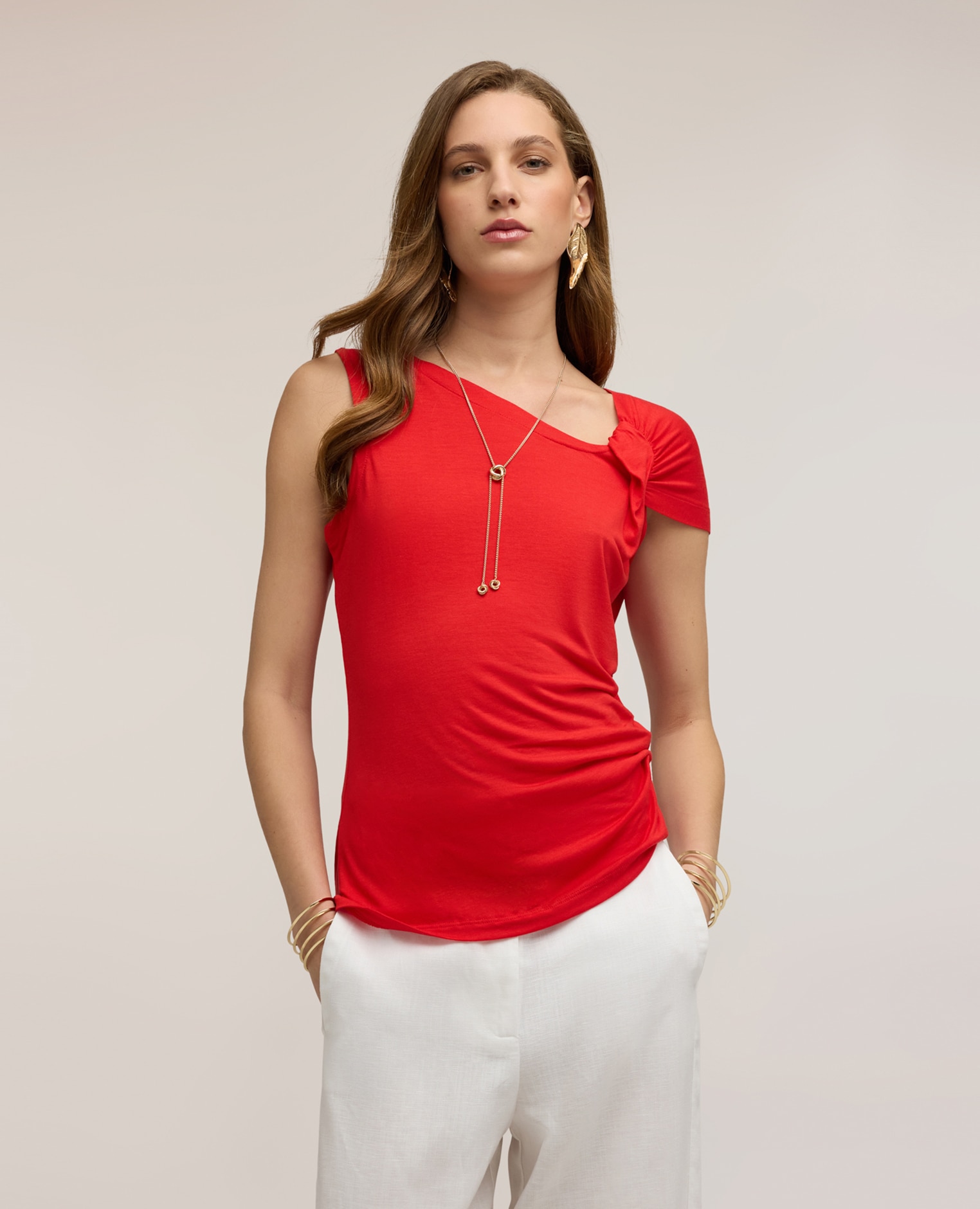 Top de mujer asimétrico con drapeado escote asimétrico con drapeado lateral - Motivi - Rojo Rojo-1
