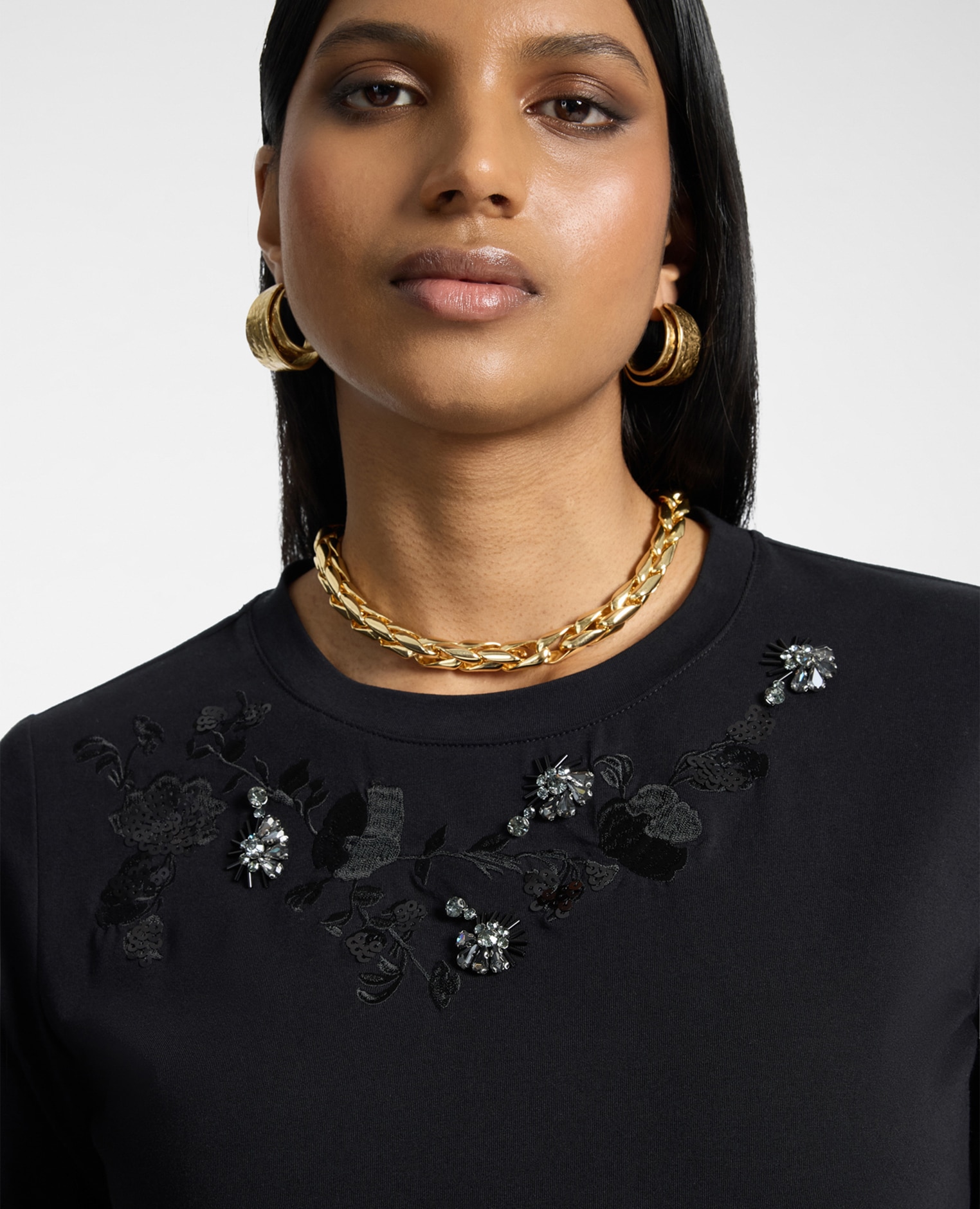 Camiseta de mujer con bordado floral y estrás ajuste regular - Elena Miró - Negro Negro-3