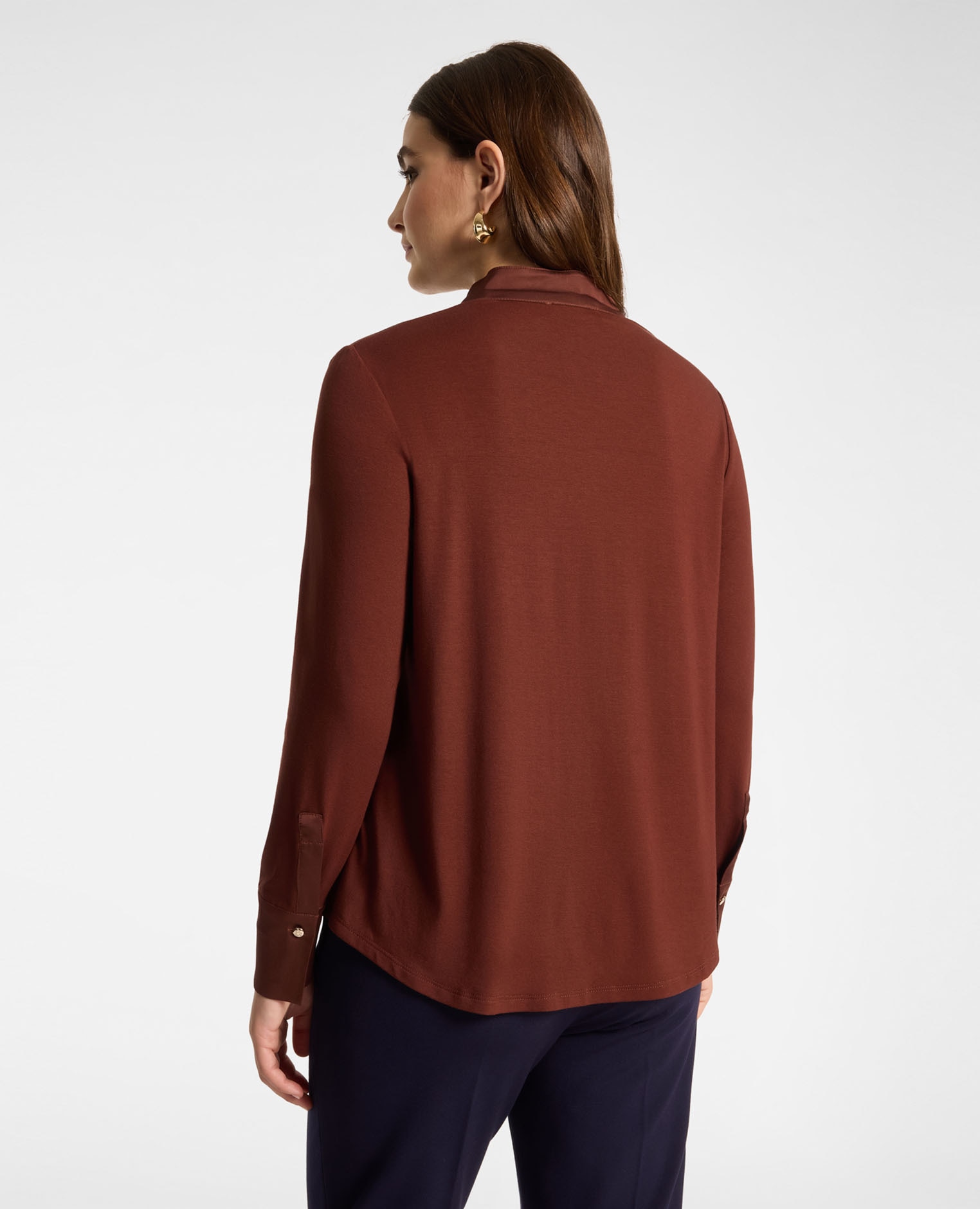Camiseta de mujer de viscosa con cuello mao ajuste regular abertura delantera con botones - Elena Miró - Marrón Marrón-2