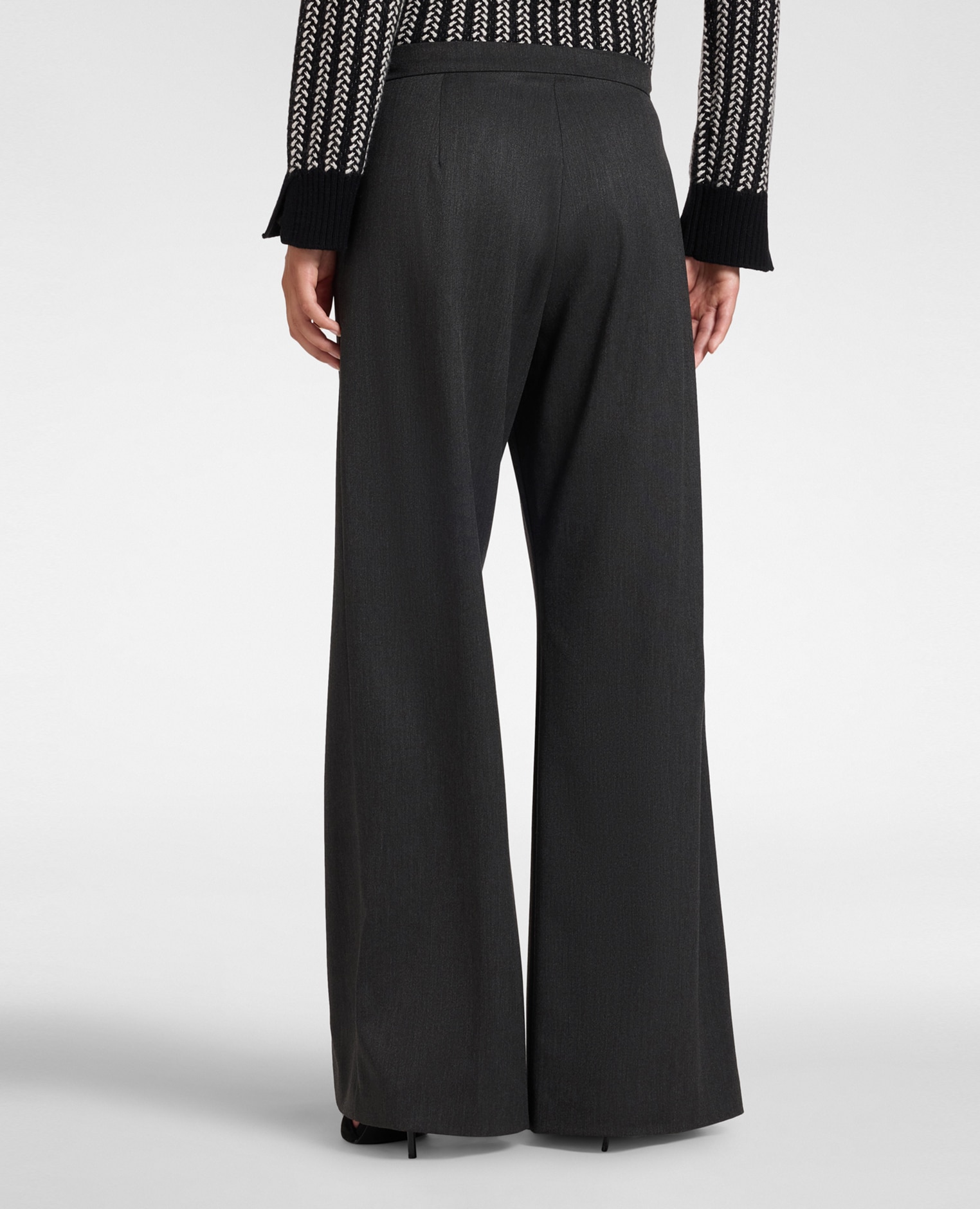 Pantalones de mujer flare de flanela con aberturas ajuste regular cierre con botón y cremallera - Elena Miró - Gris Gris-2