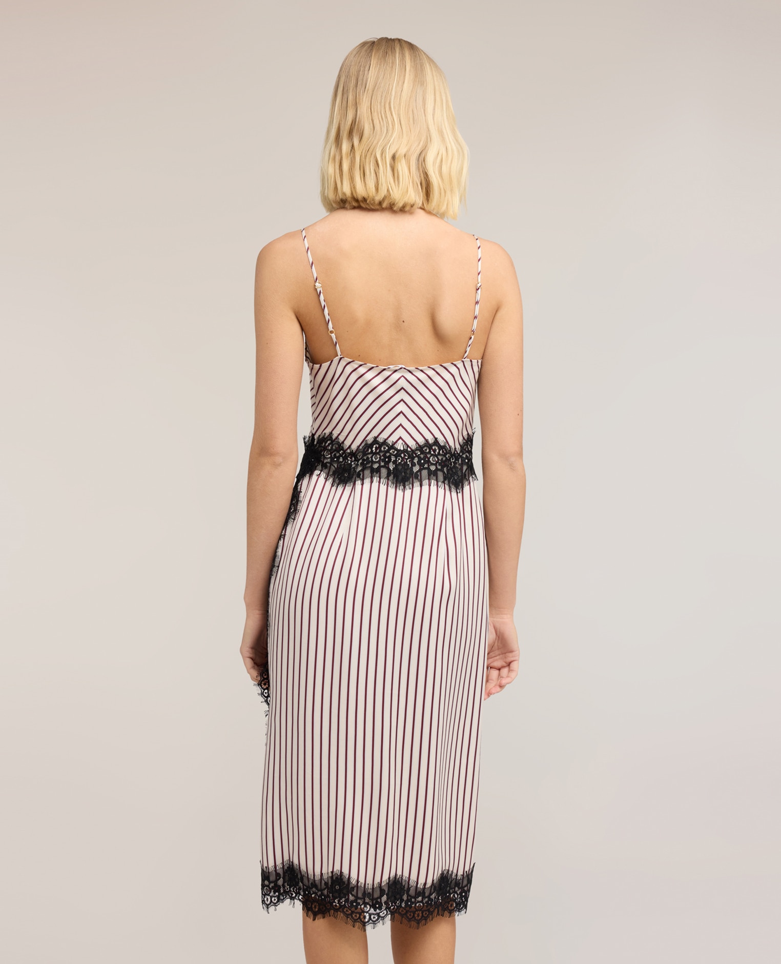 Vestido tubo de sarga con detalles de encaje largo midi tirantes finos ajustables - Motivi - Negro Negro-2