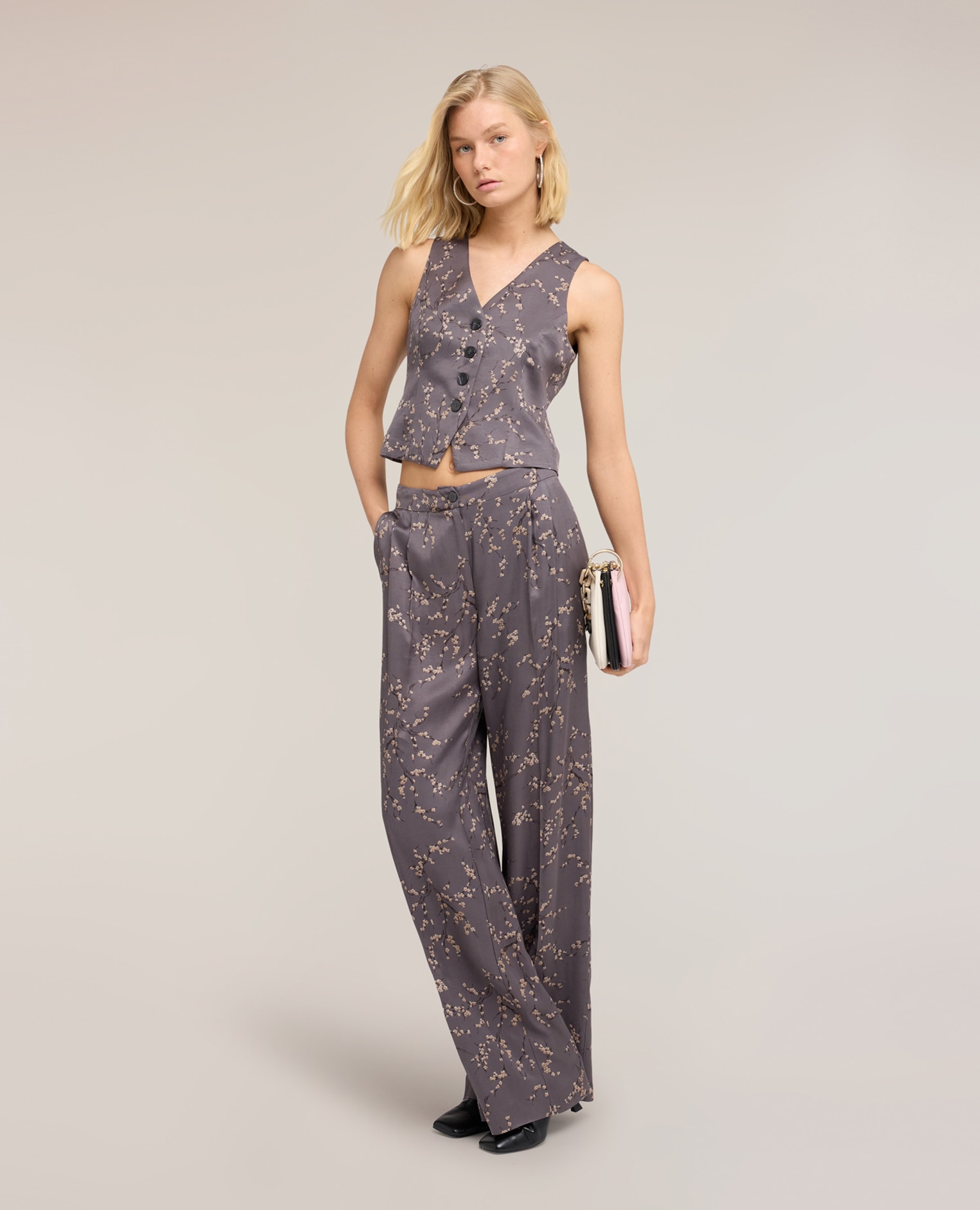 Motivi - Pantalones de mujer palazzo de twill de viscosa con estampado de flores cierre frontal con botón y cremallera.
