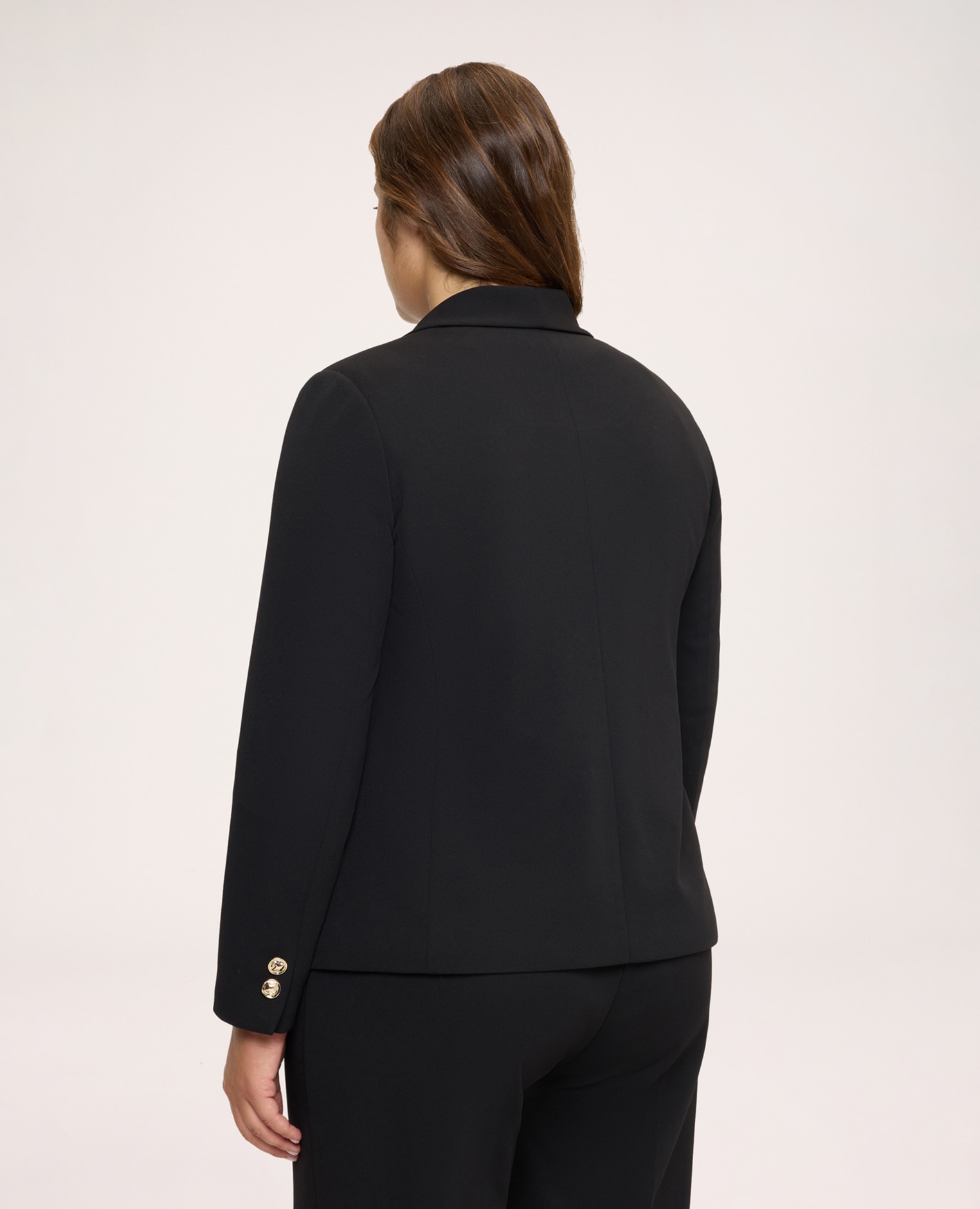 Blazer de mujer corto en tejido elástico corte corto que la hace cómoda y versátil - Fiorella Rubino - Negro Negro-2
