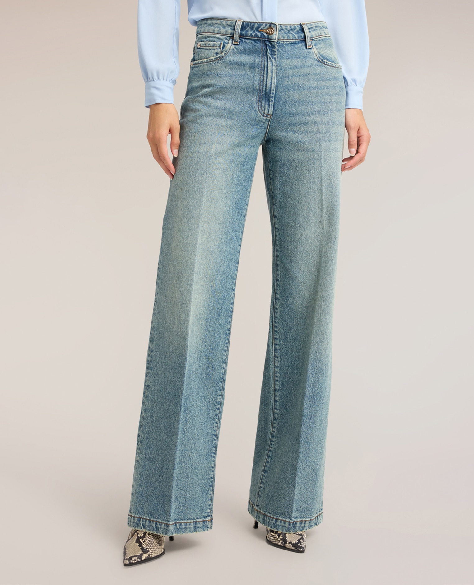 Jeans de mujer anchos de talle alto washed talle alto con cierre de botón y cremallera - Motivi - Azul claro Azul claro-3