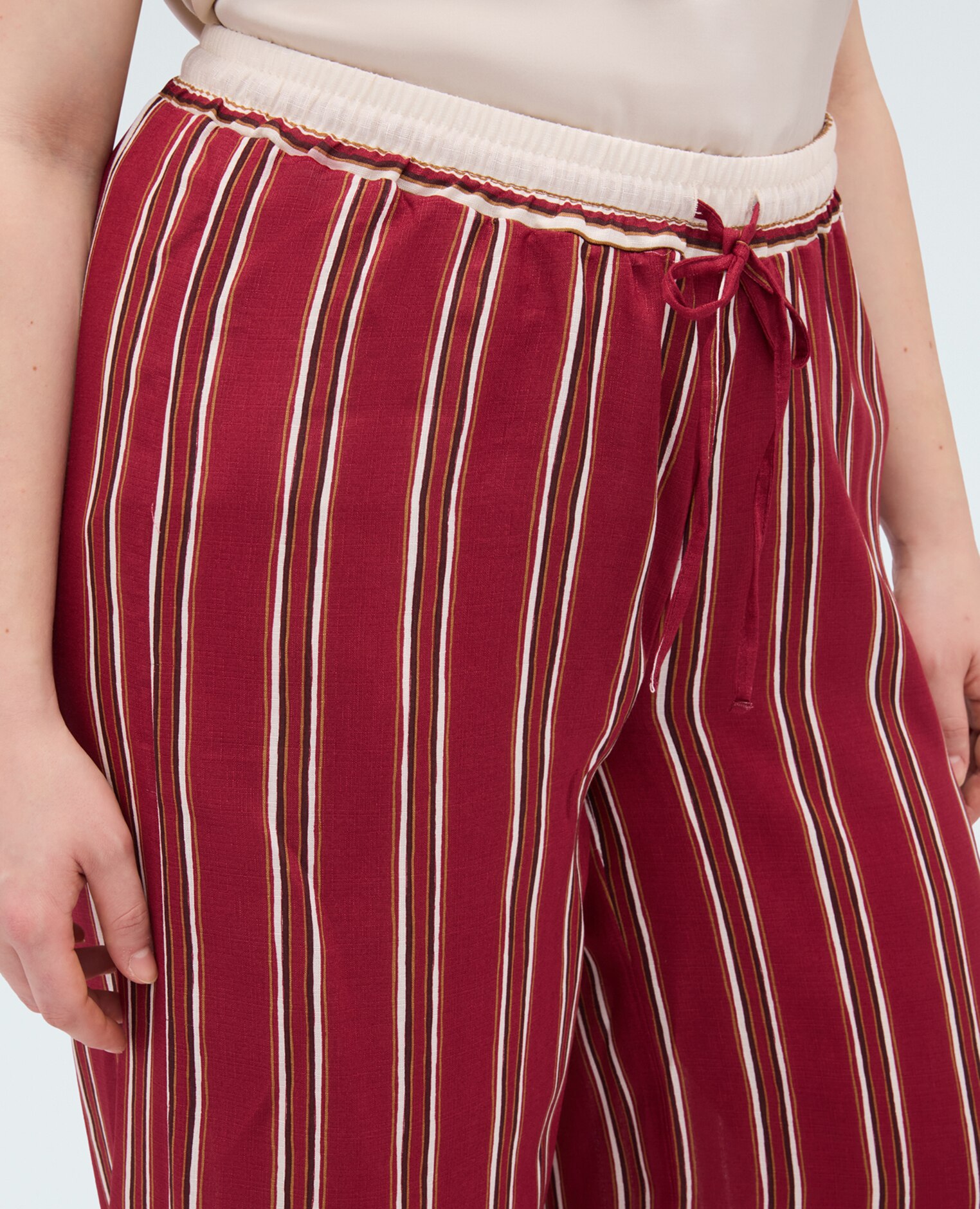 Pantalones de mujer wide leg de viscosa a rayas cintura elástica con cordón ajustable para el máximo confort - Fiorella Rubino - Burdeos Burdeos-4