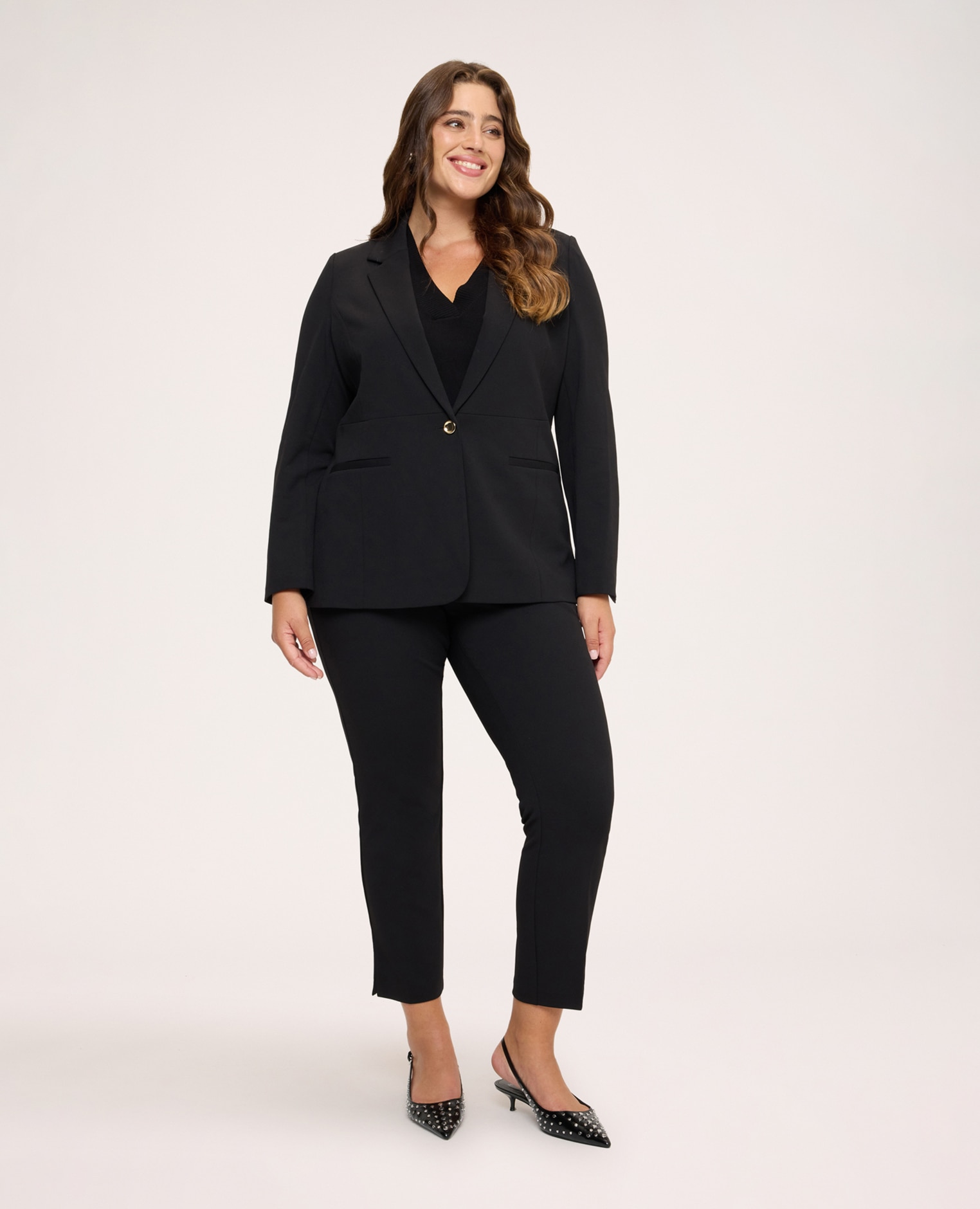 Blazer de mujer desestructurado en tejido stretch corte en la cintura para un toque de diseño y bolsillos de vivo - Fiorella Rubino - Negro Negro-3