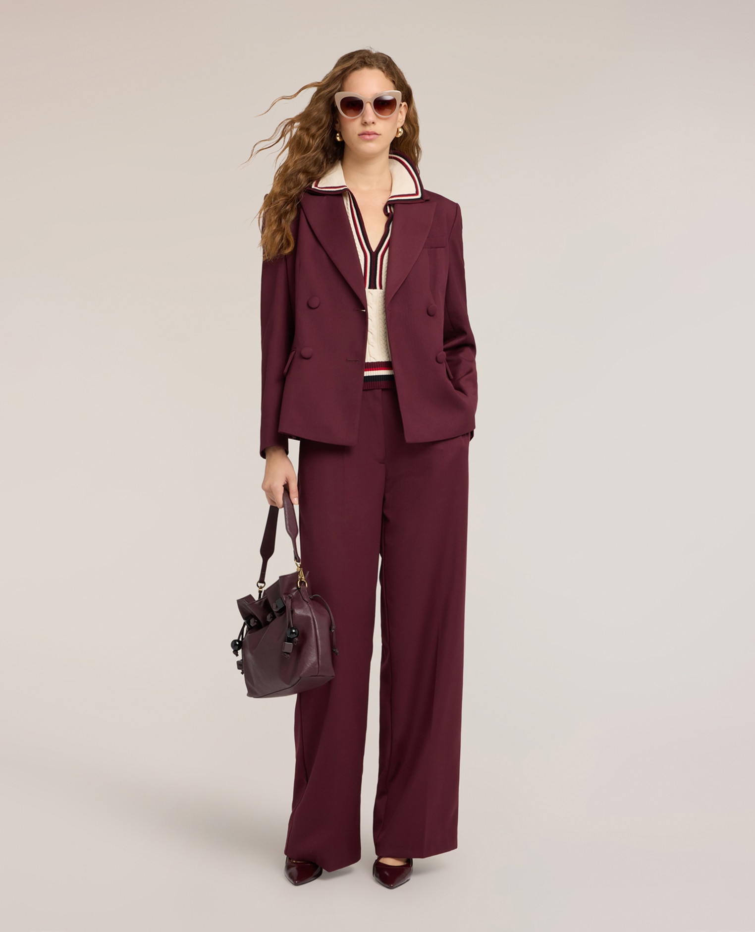Blazer de mujer cruzado con botones forrados cuello de solapa con cierre cruzado y botones forrados - Motivi - Burdeos Burdeos-3