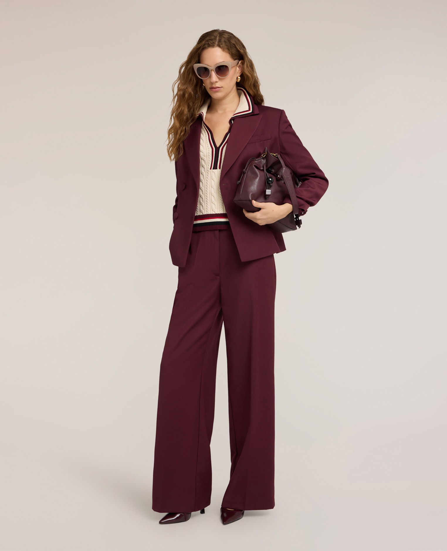 Pantalones de mujer palazzo con pliegue marcado ajuste ancho cierre con corchetes y cremallera - Motivi - Burdeos Burdeos-1