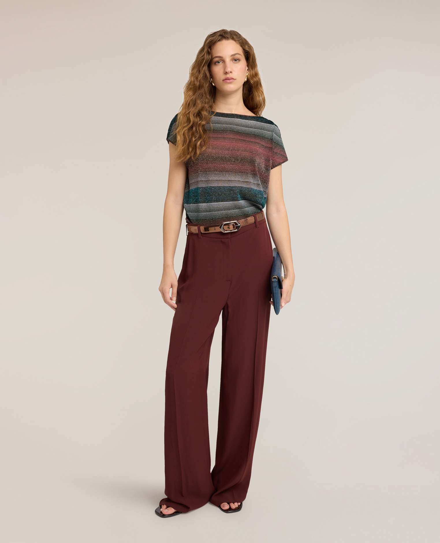 Jersey de mujer fino de rayas en hilo mezcla lurex modelo boxy corte corto - Motivi - Burdeos Burdeos-3