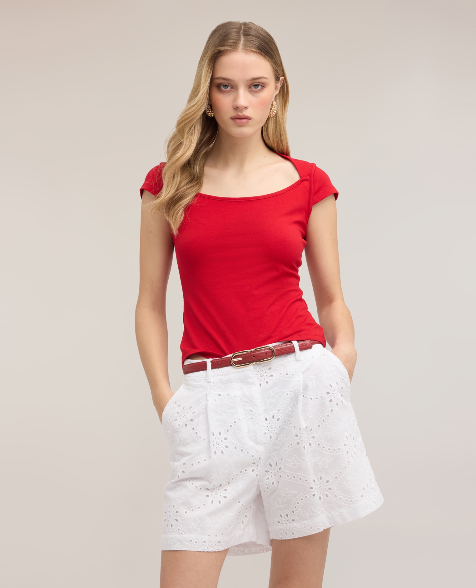 Camiseta de mujer con escote barco ajuste entallado - Motivi - Rojo Rojo-1