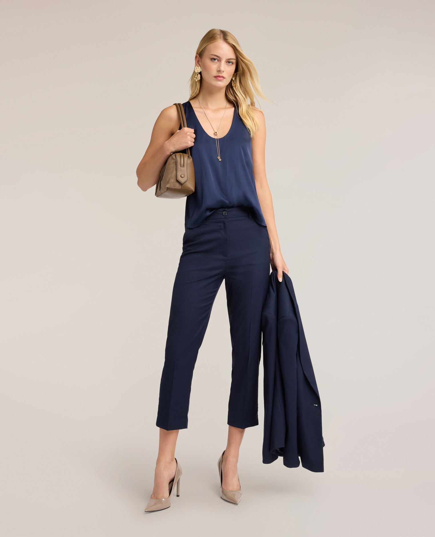 Top de mujer de satén de viscosa con escote pronunciado ajuste regular - Motivi - Azul Azul-3