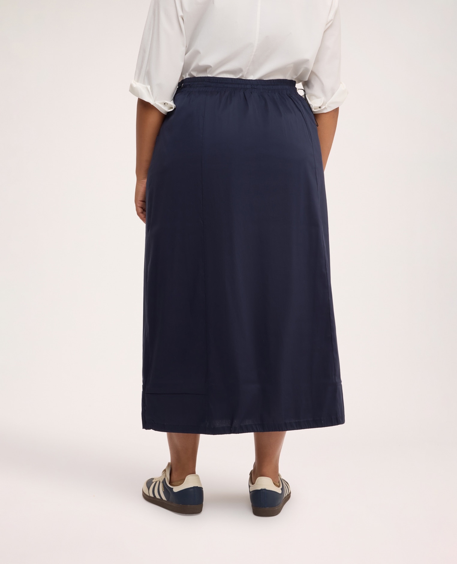 Falda con cordón ajustable en la cintura cintura elástica en la cintura para un ajuste cómodo y adaptable - Fiorella Rubino - Azul Azul-2