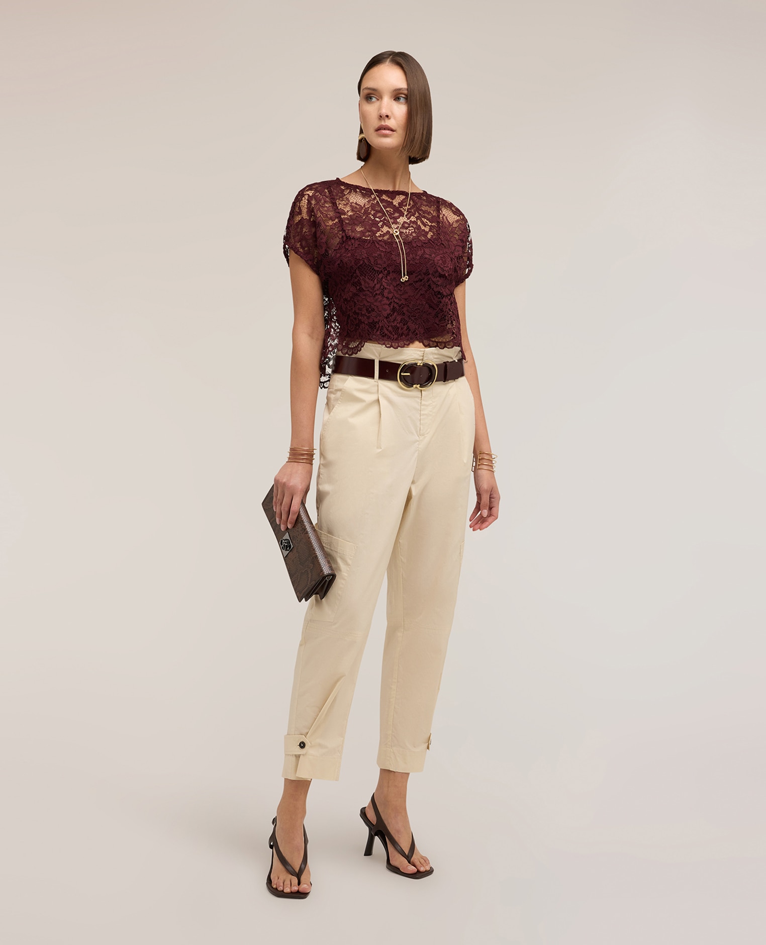 Blusa de mujer corta de encaje ajuste boxy bajo festoneado - Motivi - Burdeos Burdeos-3
