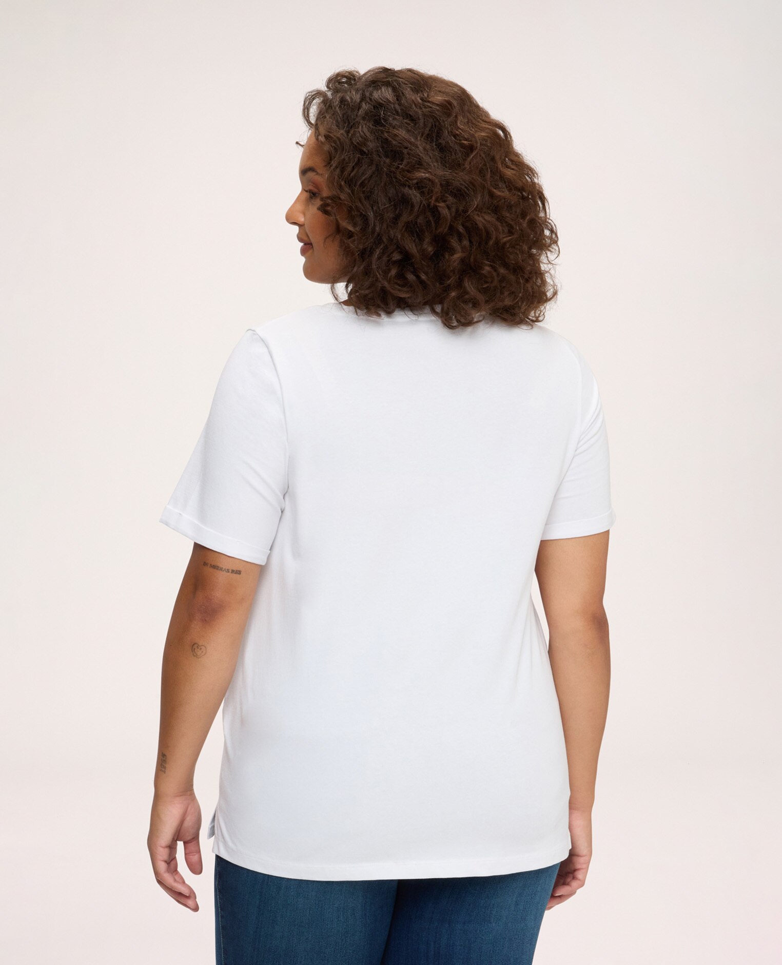 Camiseta de mujer de algodón con estampado divertido ajuste y diseño para el máximo confort - Fiorella Rubino - Blanco Blanco-2