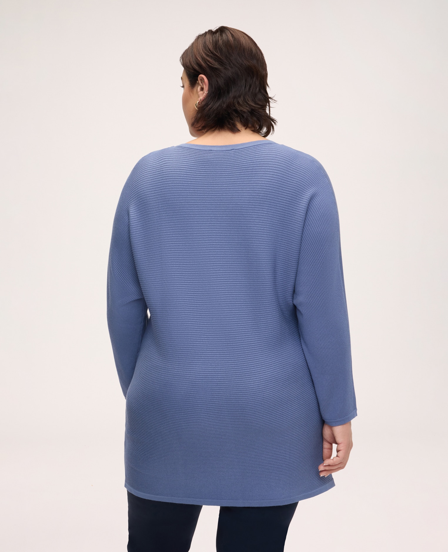 Jersey de mujer de mezcla de viscosa con canalé horizontal cuello redondo silueta amplia y cómoda - Fiorella Rubino - Azul Azul-2
