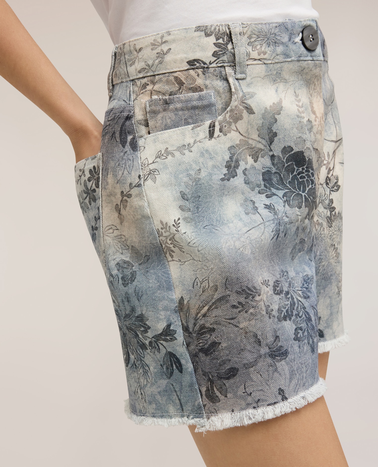 Shorts de mujer de dril de algodón con estampado cintura regular cierre con botón y cremallera - Motivi - Azul claro Azul claro-4
